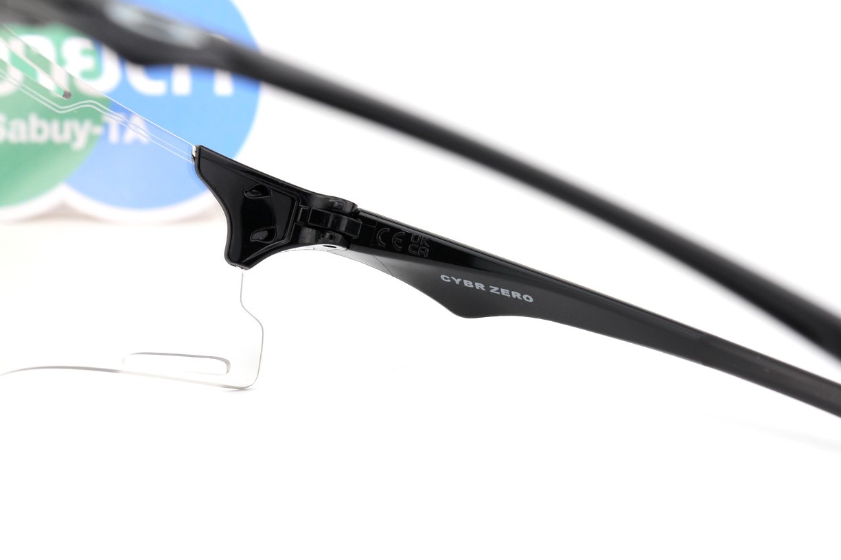 Oakley CYBR ZERO Polished Black / Clear Photochromic 50% Black OO9512D-06