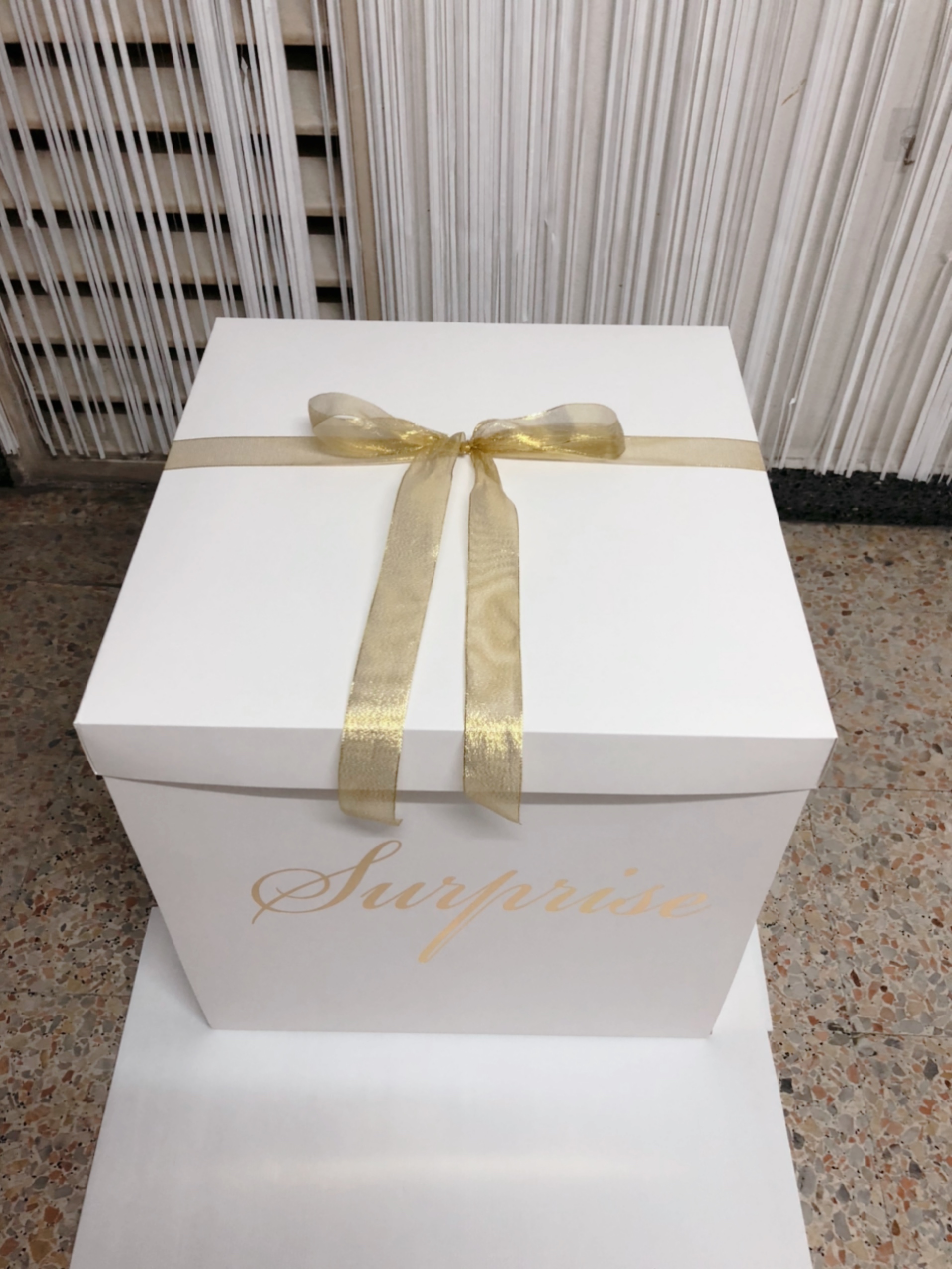 ลูกโป่งหัวใจ+ กล่องเซอร์ไพรส์