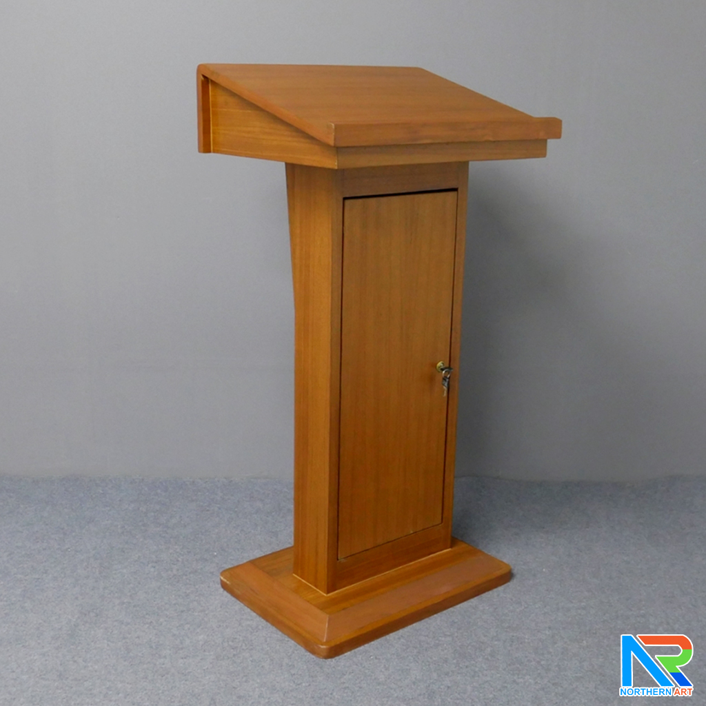 โพเดียมไม้ สีโอ๊ค ทรงโมเดิร์น TOP เอียง ขนาด (W)58 x (L)46 cm. สูง 114 cm. พร้อมตู้ใส่ของ มีกุญแจล็อค
