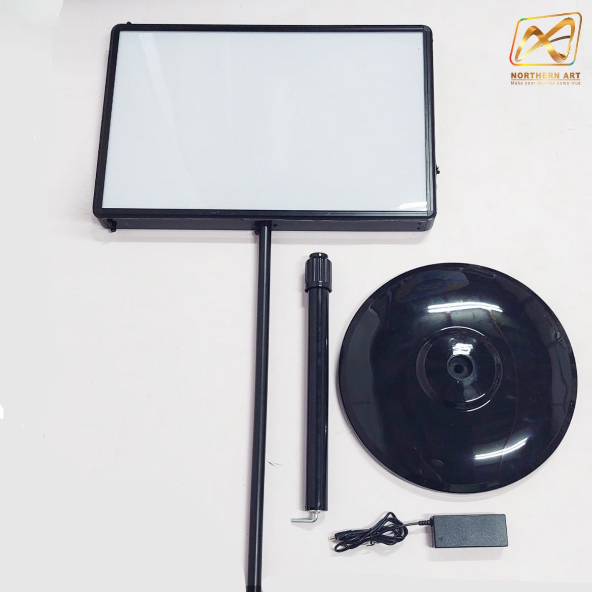 ป้ายทรูปมือถือ LED รุ่น 2 IN 1 ขนาด (W)40 x (L)60 x (H) 156 cm. ใช้ได้ทั้งแบบป้ายทรูปมือถือ และตั้งพื้น โชว์งานพิมพ์ 2 ด้าน