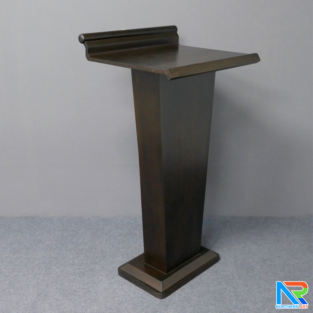 โพเดียมไม้ สีโอ๊ค ทรงโมเดิร์น TOPตรง ขนาด (W)56 x (L)48 cm. สูง 112 cm.