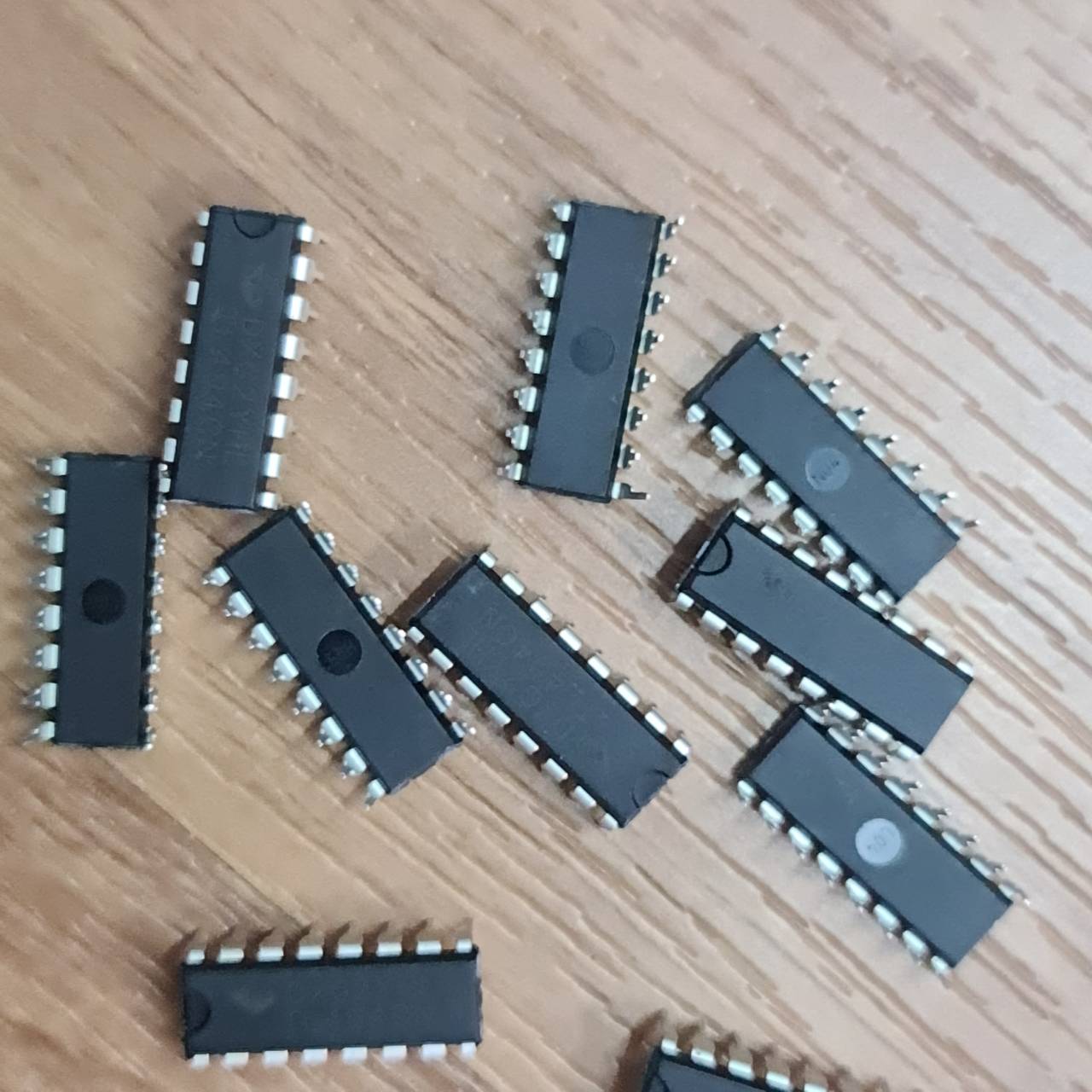 0000591 TL 494 CN DIP-16 ไอซีสวิทชิ่ง จำนาน 5 ตัว