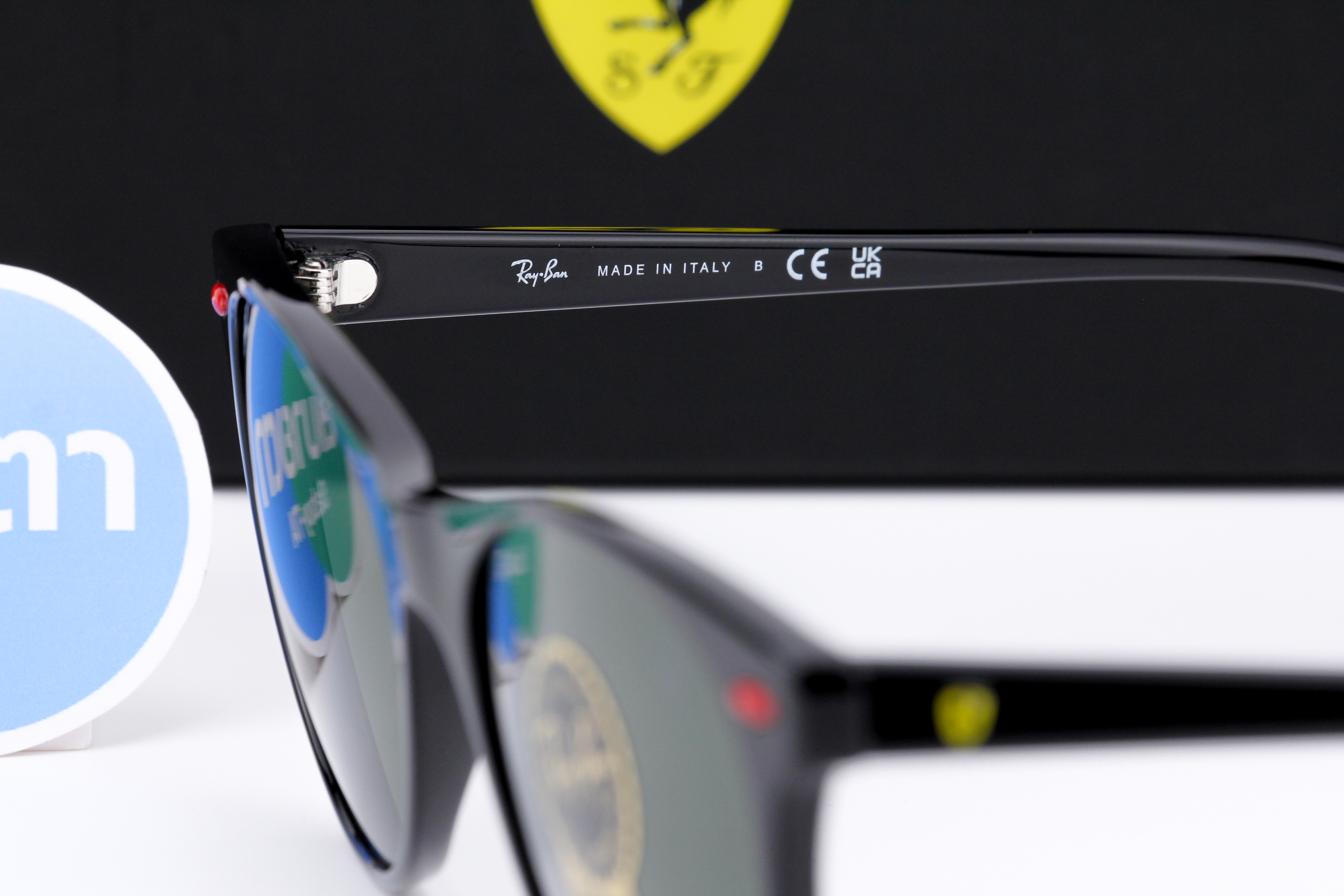 RayBan Ferrari Collection RB2202M F601/31