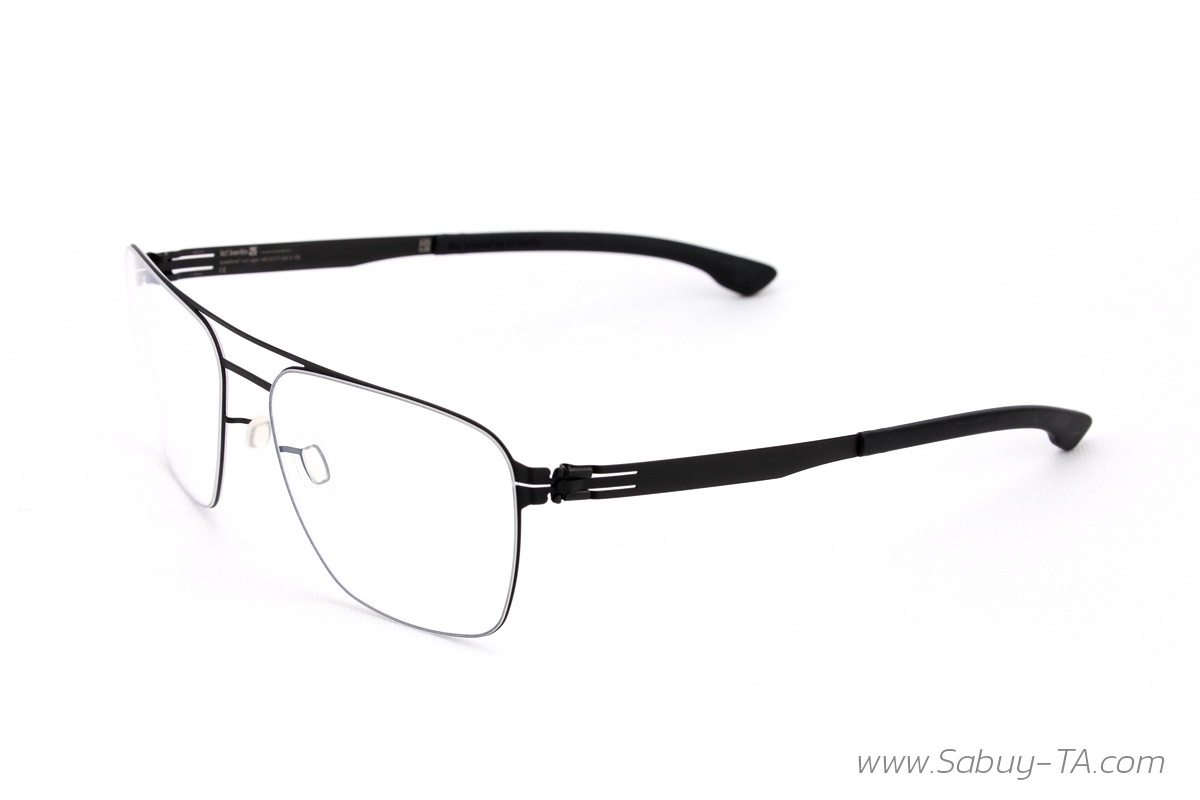 Ic Berlin Model sandro k. black