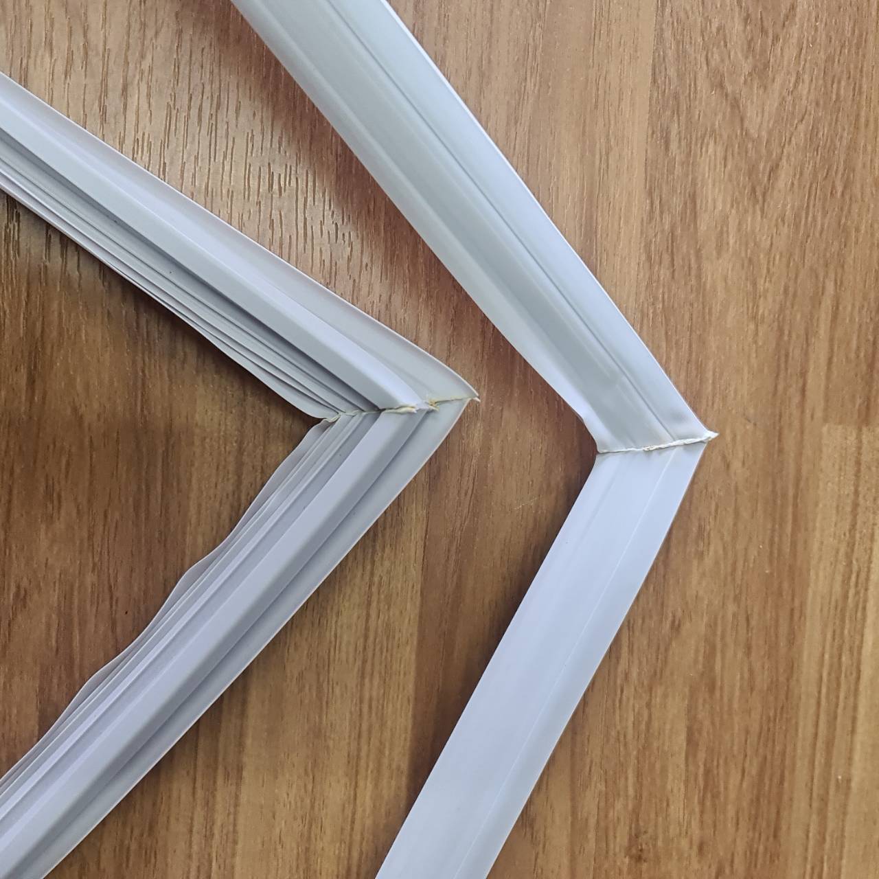 0000619 ขอบยางตู้เย็น รุ่น GR-M25KPD (ขอบบน) Toshiba โตชิบ้า ยางขอบประตูตู้เย็น ขอบยางประตู