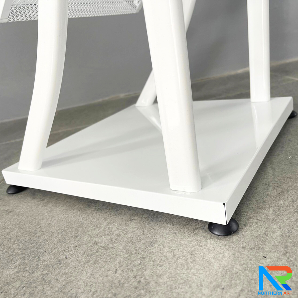 ชั้นวางโบรชัวร์เหล็กA4 สีขาว 4 ชั้น ทรง S ขนาด (W)31.5 X (L)31 X (H)149 cm. ถอดประกอบได้