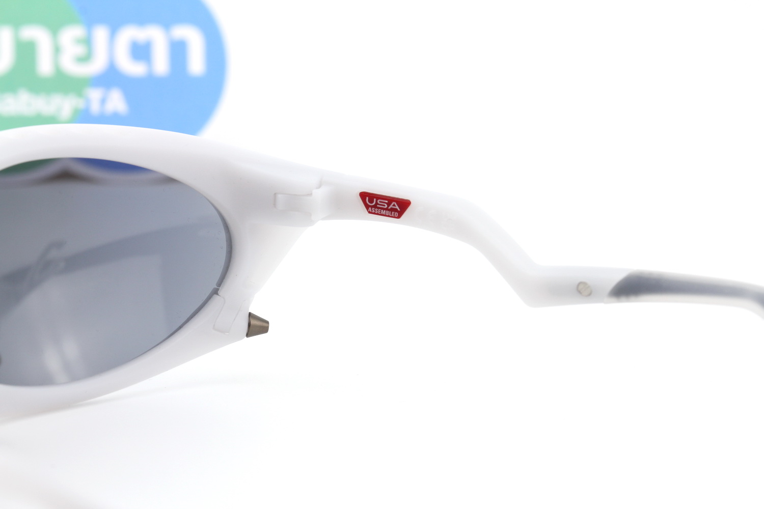 Oakley PLANTARIS Matte Vapor / Prizm Grey SKU#OO9437-06