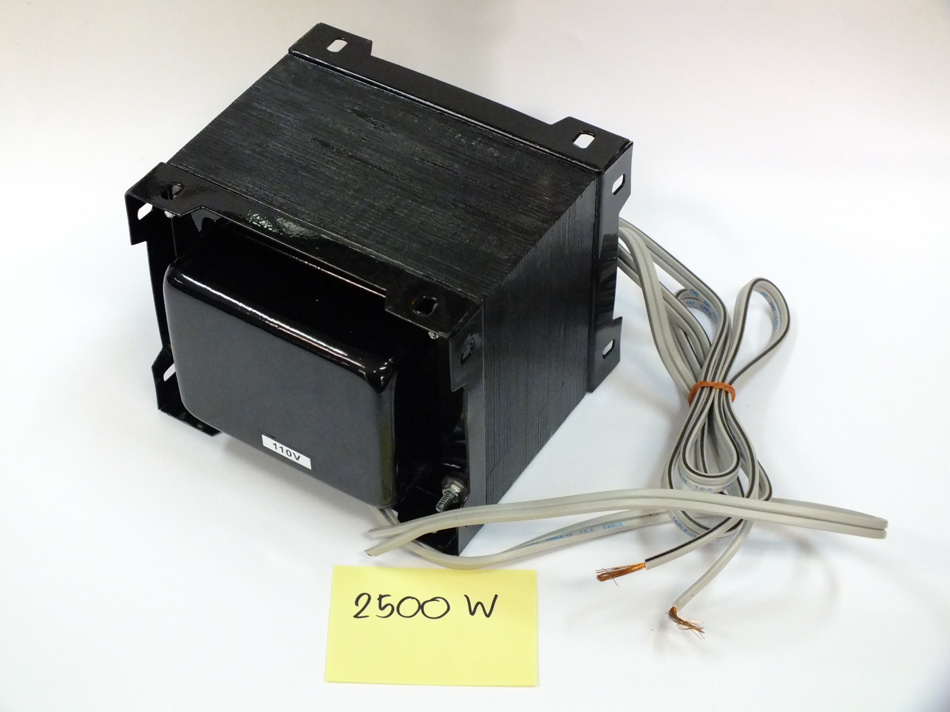 หม้อแปลง แปลงไฟจาก 220v เป็น 110V ขนาด 2500w