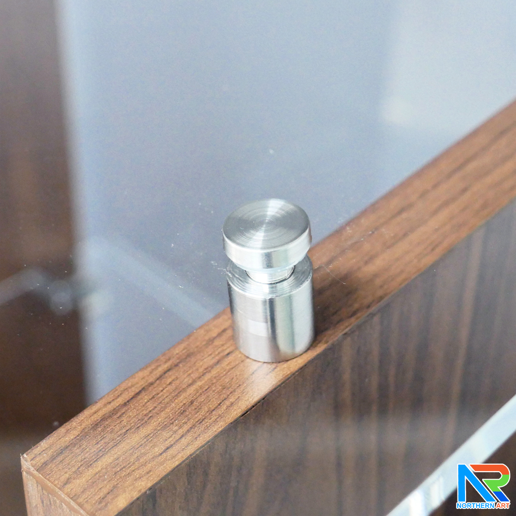 โพเดียมไม้ TOPอะคริลิคใส ปิดผิวลามิเนตลายไม้ สี WALNUT ขนาด (W)70 x (D)54 x (H)119 cm. พร้อมชั้นวางของอะคริลิคใส