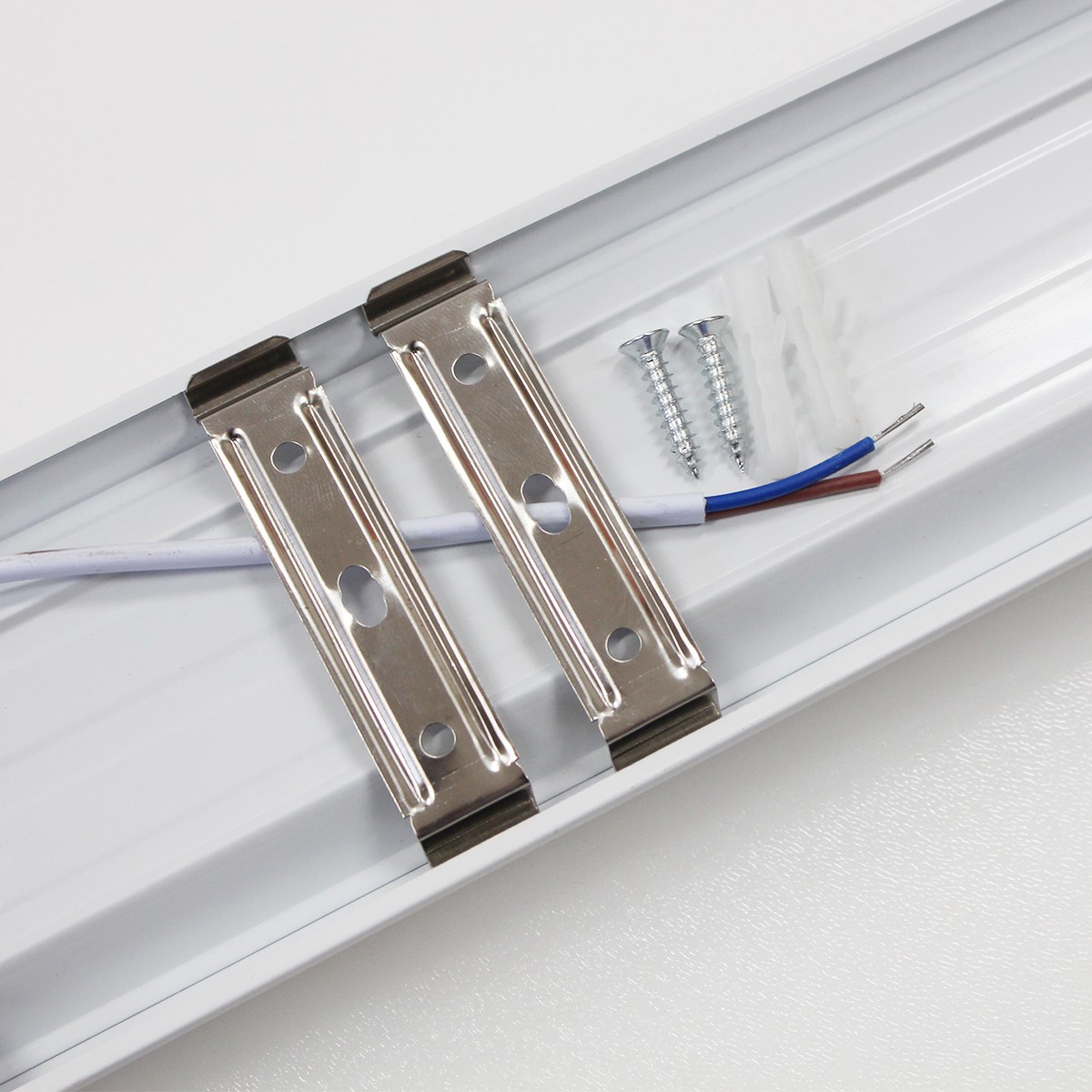 โคมไฟหน้าเรียบ IWC-SET-LED-1.2M-36W-WH