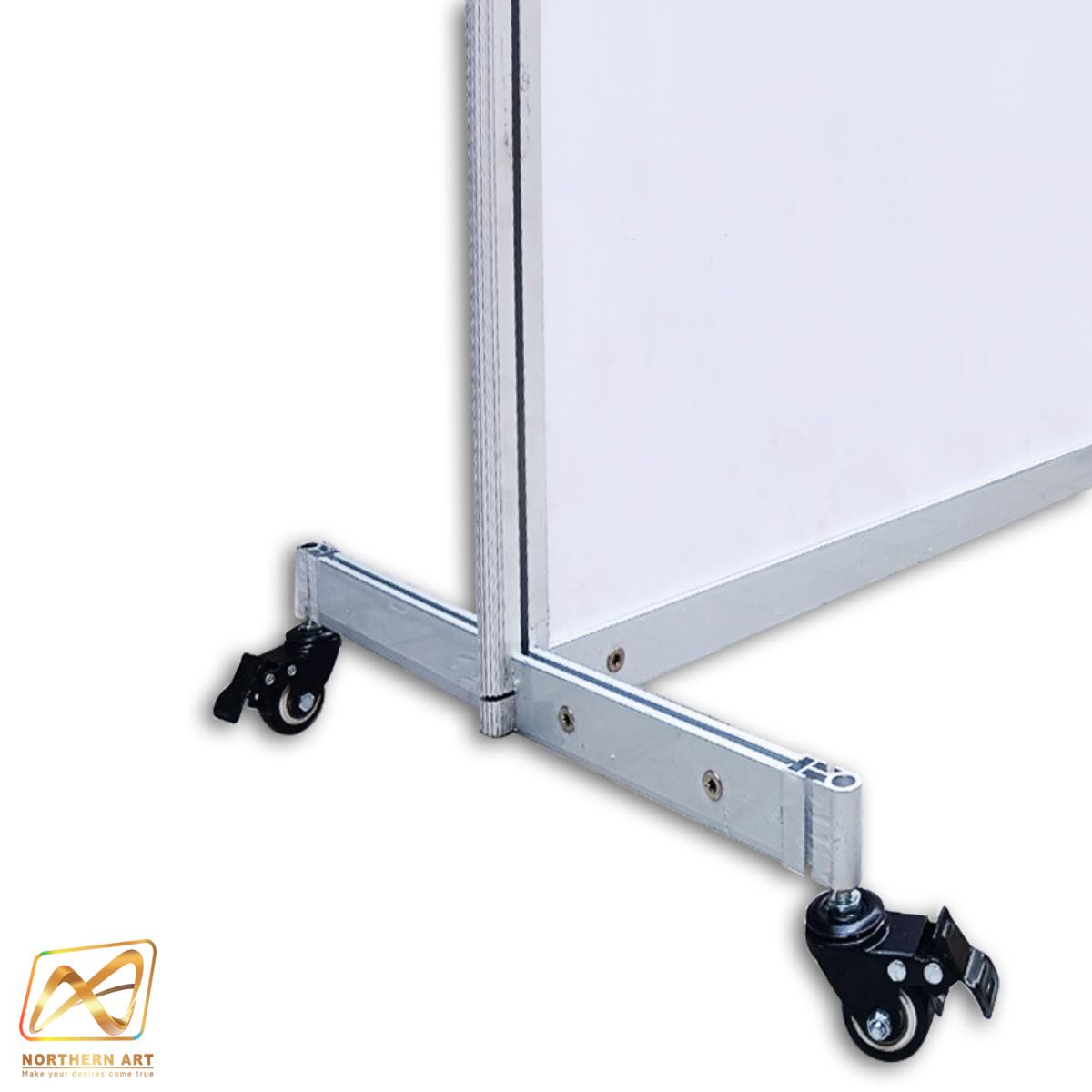 เช่าบอร์ดนิทรรศการ แบบตั้งเดี่ยว พร้อมล้อ ขนาด 100x200 ซม. พับเก็บได้ เคลื่อนย้ายสะดวก พร้อมบริการติดตั้งและรื้อถอน