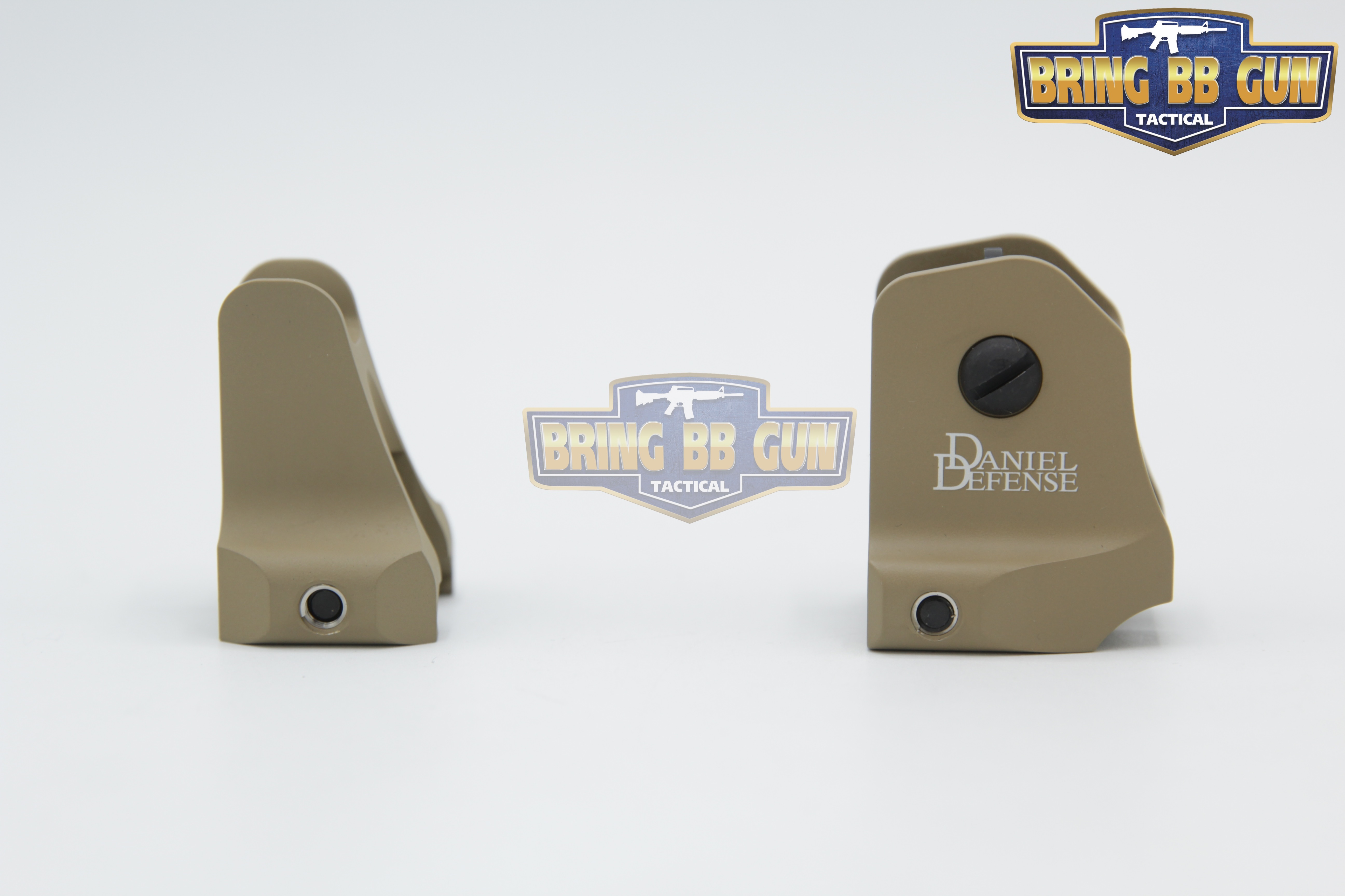 ศูนย์หน้า-หลัง สามเหลี่ยม Daniel Defense