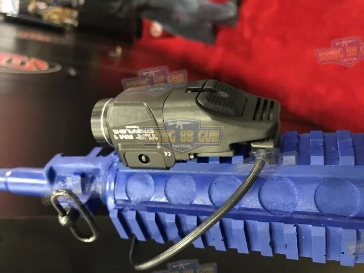 ไฟฉายติดปืนสั้น ทรง Streamlight รุ่น RM 1 (RAIL MOUNTED LIGHTING SYSTEM)