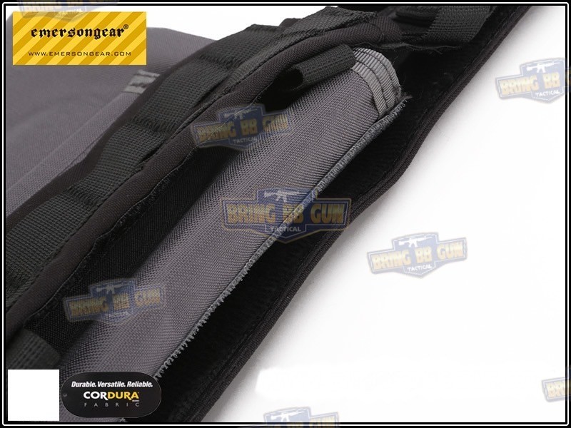 ถุงทิ้งแม็กกาซีนแบบพับได้ ยี่ห้อ Emerson (ถุงเก็บอุปกรณ์ แบบตีนตุ๊กแก) (Vest/Tactical Belt Paste Pouch)