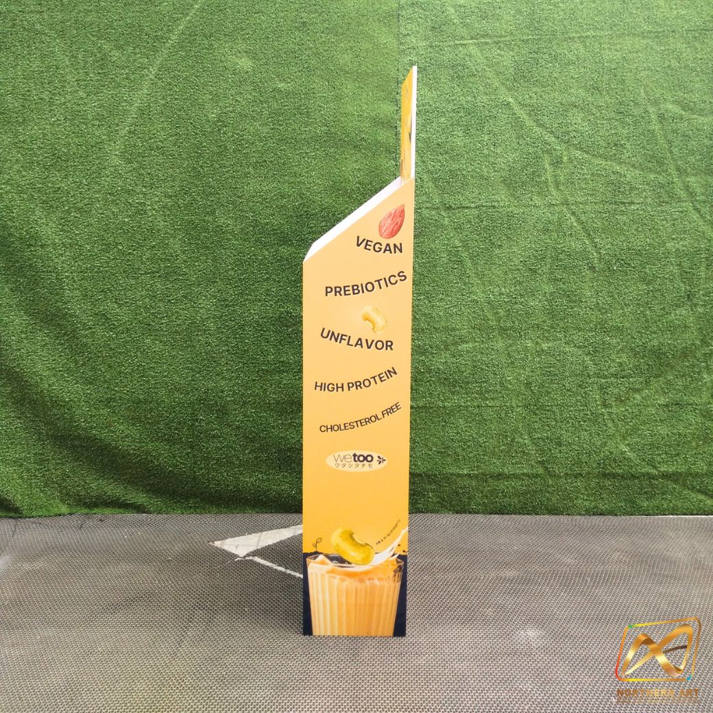 ชั้นวางสินค้าพลาสวูด 2 ชั้น ขนาด (W)35 x (D)24 x (H)130 ซม. พร้อมงานพิมพ์ พลาสวูดหนา 8 มม.