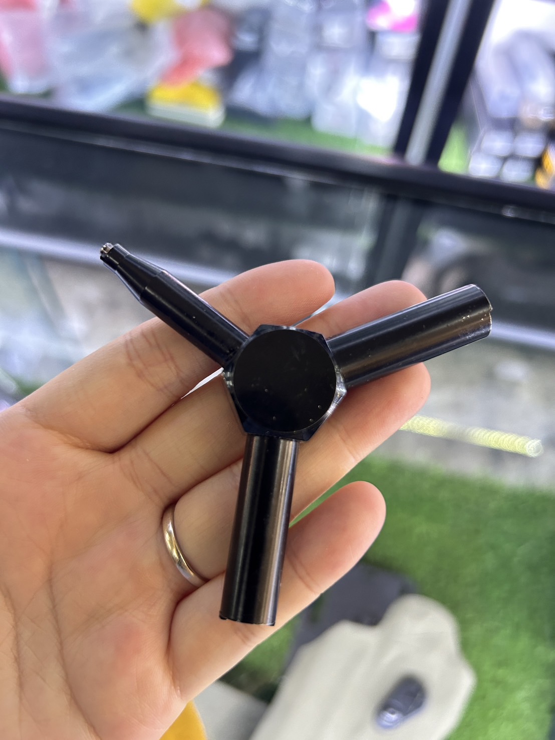 ประแจขันวาว์ล ยี่ห้อMilitary Action