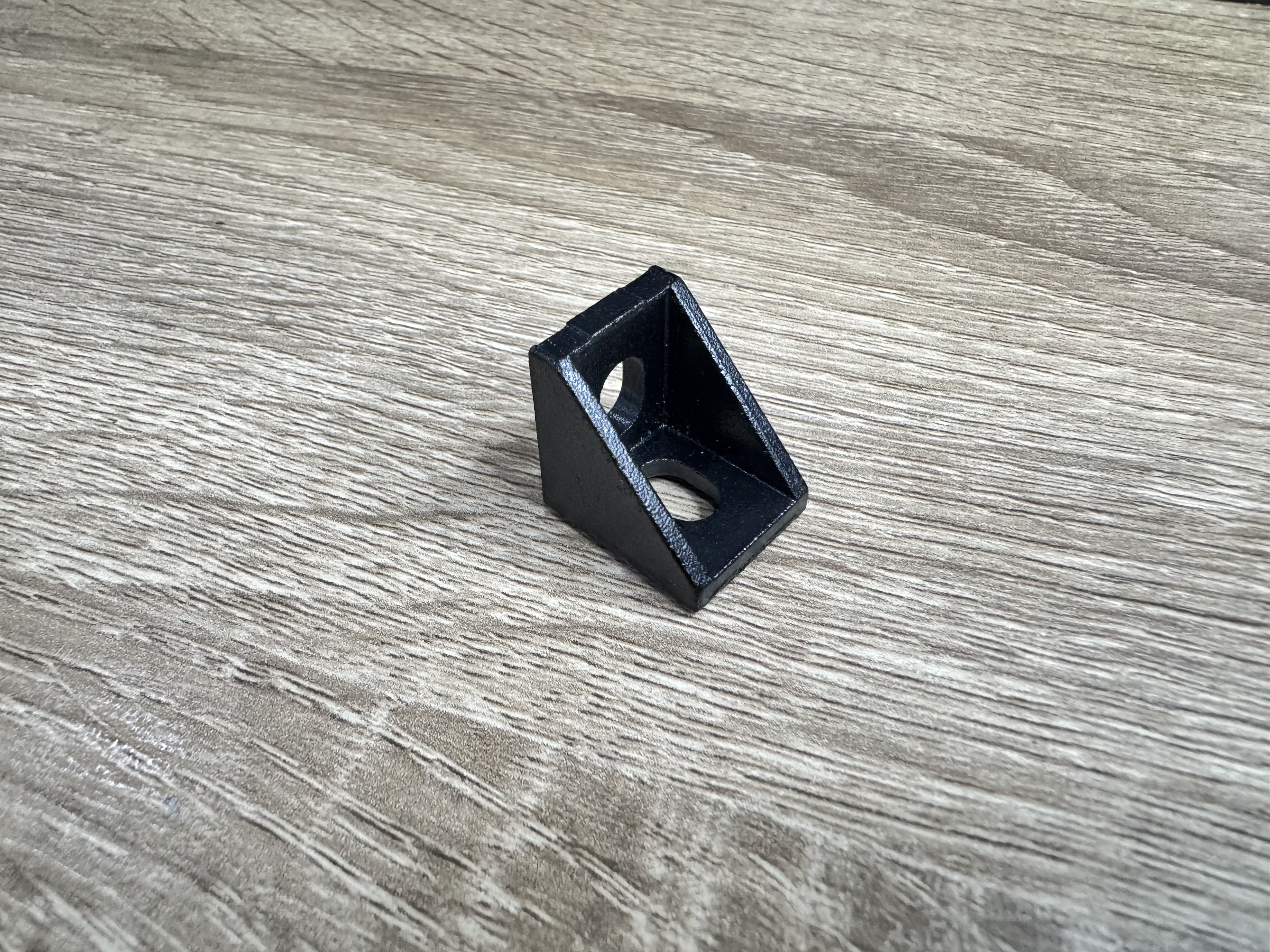Bracket D20 for Aluminium Profile 2020 (สีดำ)