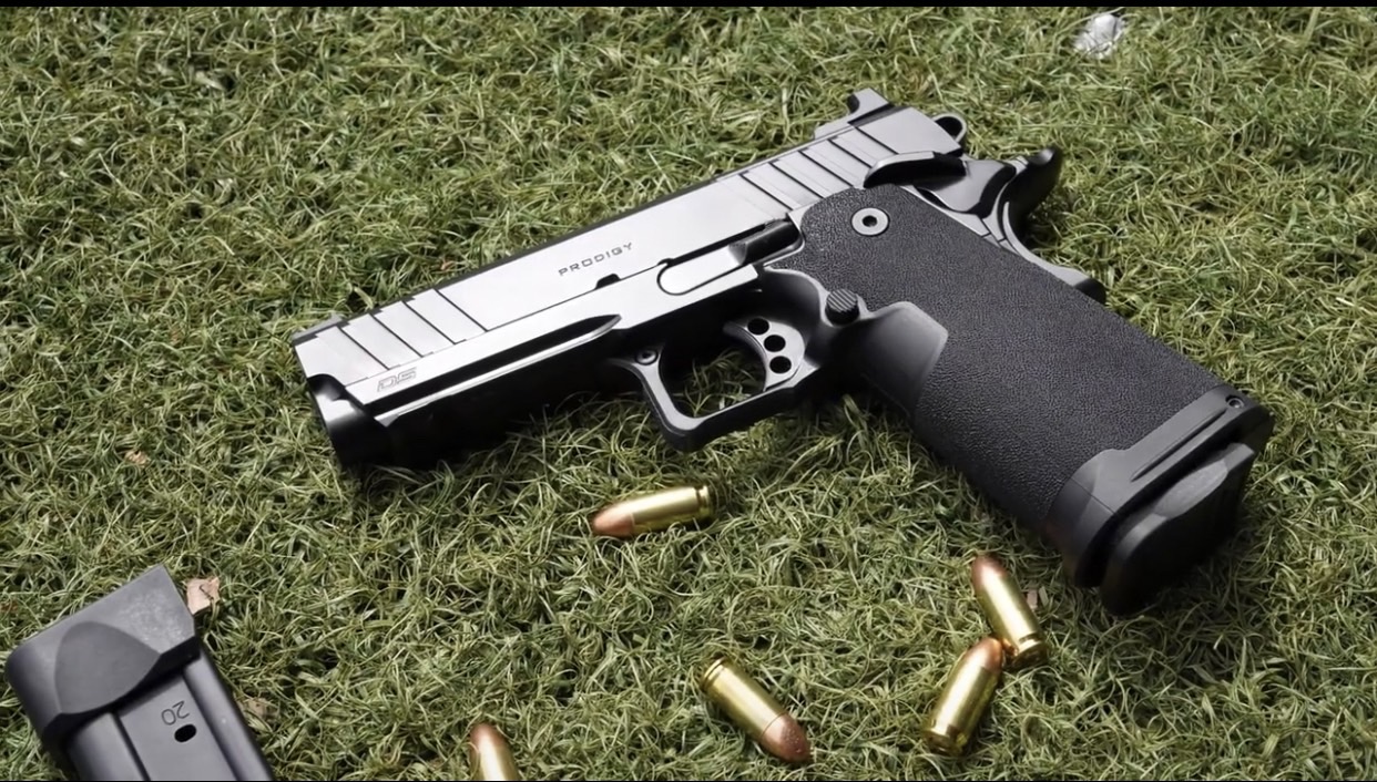 Springfield 2011 แถวคู่ 9มม Prodigy 4.25 และ 5 นิ้ว **ไม่กดสั่งเล่นนะครับ ต้องติดต่อร้านมาก่อนสั่งปืนครับ**