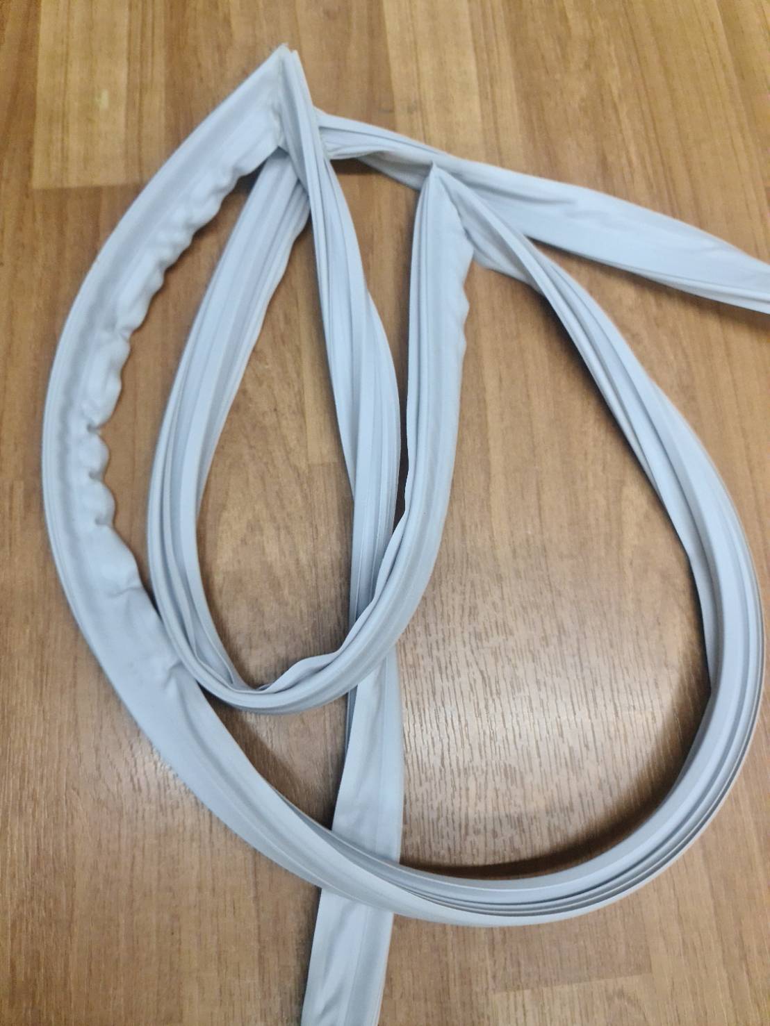 0000738 ขอบยาง ตู้เย็น ฮิตาชิ HITACHI รุ่น R-Z350R (ขอบล่าง) ขอบยางตู้เย็น 2 ประตู