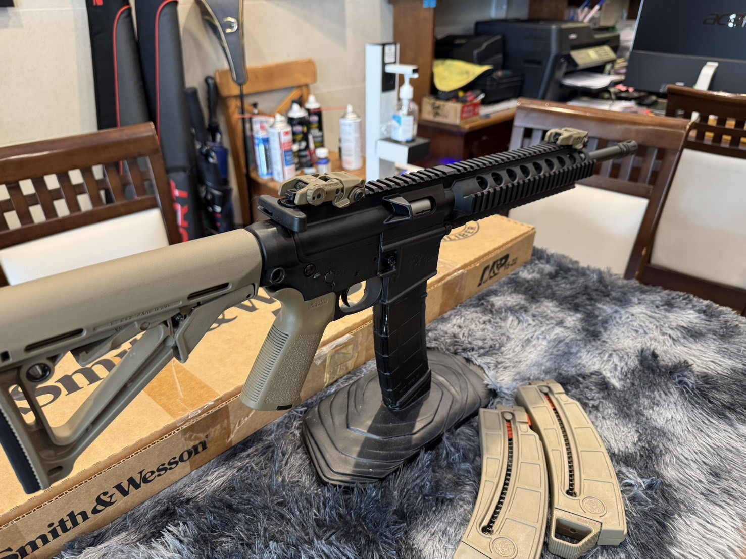 ** ติดจอง **[ปืนฝากขายมือสอง] Smith MP15-22 .22LR สภาพดี สีทราย ราคาดีน่าโดน น่าใช้งาน !!