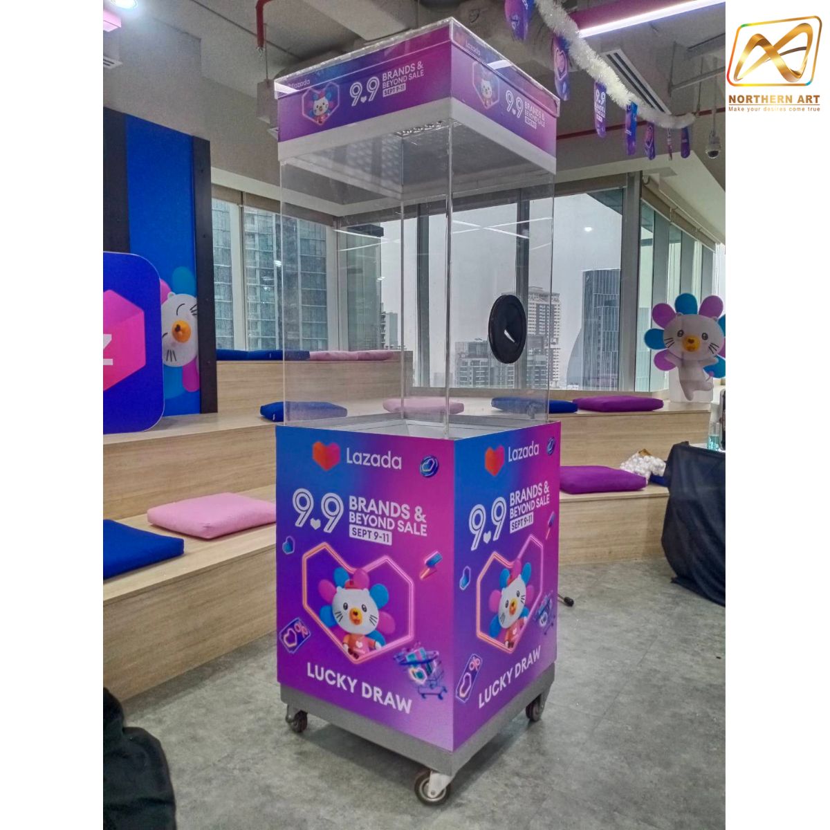 เกมส์ตู้ลม ตู้ลมจับรางวัล (W)70 x (L)70 X (H)185 cm. พร้อมงานพิมพ์ ไม่รวมลุกบอลโฟม