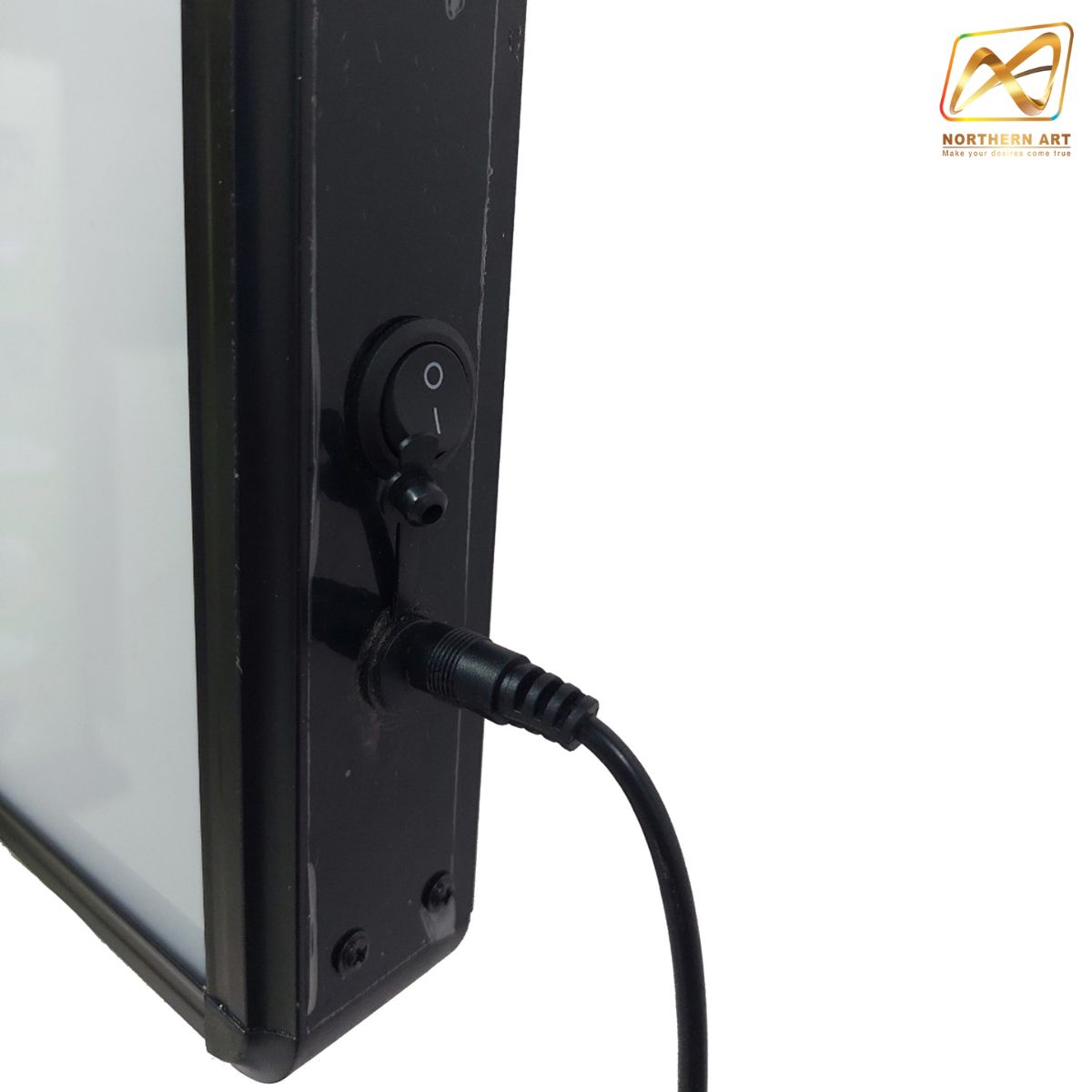 ป้ายทรูปมือถือ LED รุ่น 2 IN 1 ขนาด (W)40 x (L)60 x (H) 156 cm. ใช้ได้ทั้งแบบป้ายทรูปมือถือ และตั้งพื้น โชว์งานพิมพ์ 2 ด้าน