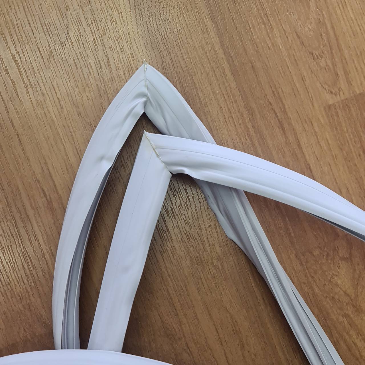 0000616 ขอบยางตู้เย็น (ขอบล่าง) รุ่น GR-M25KPD Toshiba โตชิบ้า ยางขอบประตูตู้เย็น ขอบยางประตู