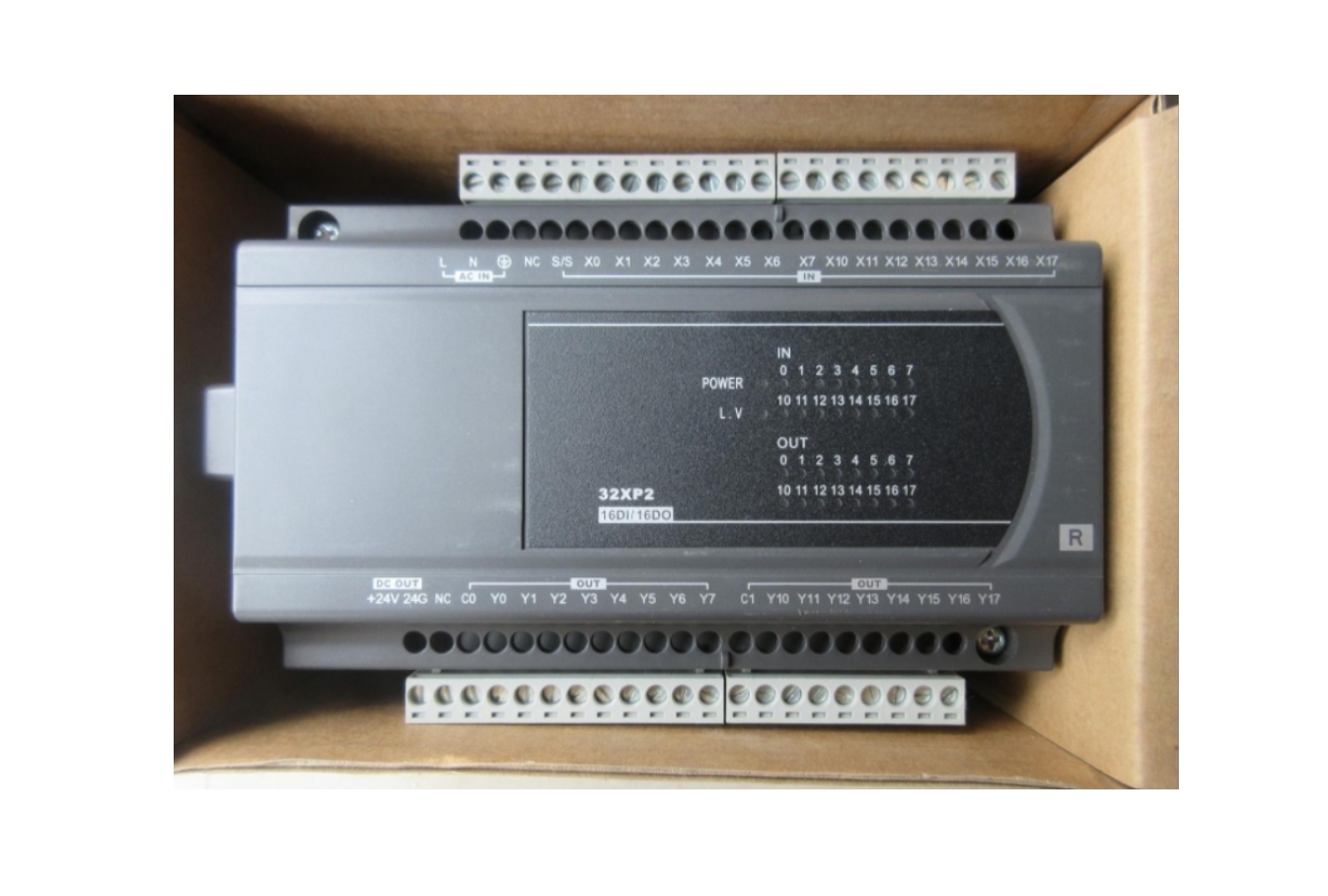 Delta PLC DVP32XP200T Extension 16I/16O (Transistor)