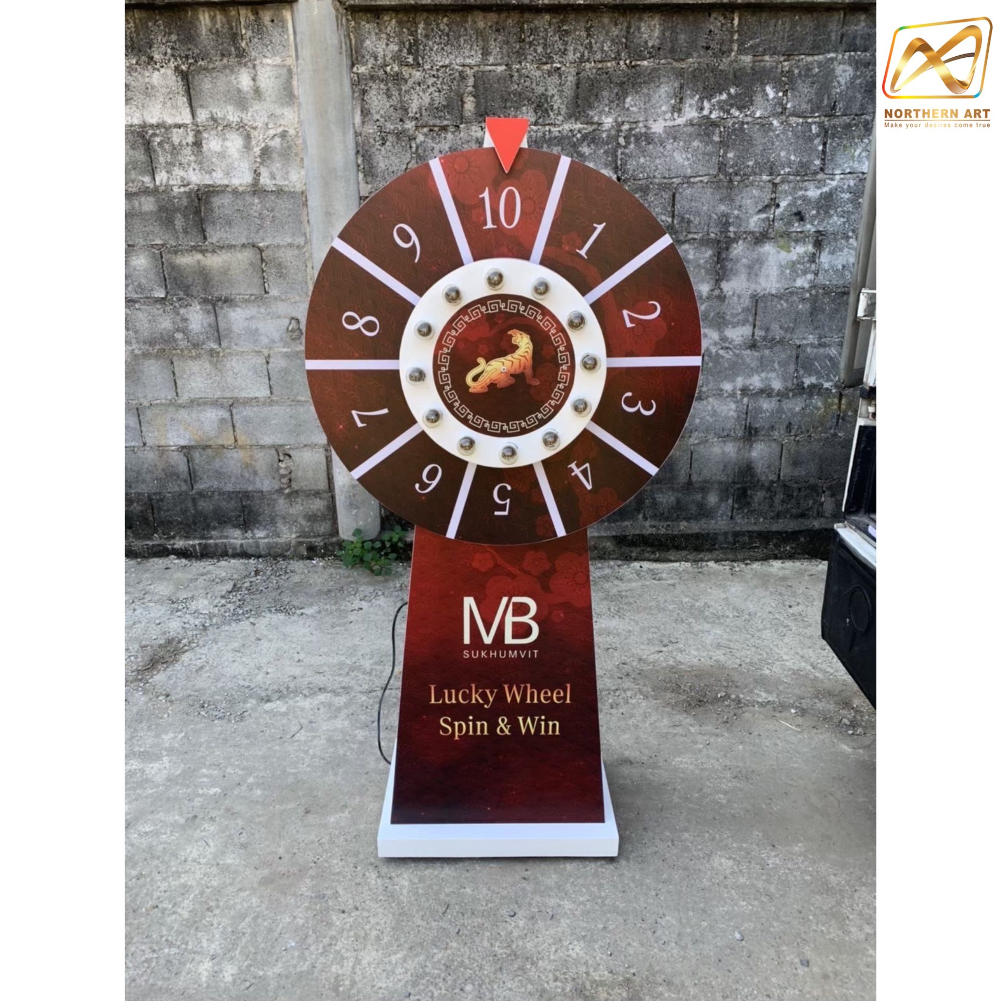 เช่าเกมส์วงล้อ รุ่นไฟกระพริบ ขนาดวงล้อ 80 ซม. สูง 168 ซม.( ราคาเช่าพร้อมสติ๊กเกอร์)