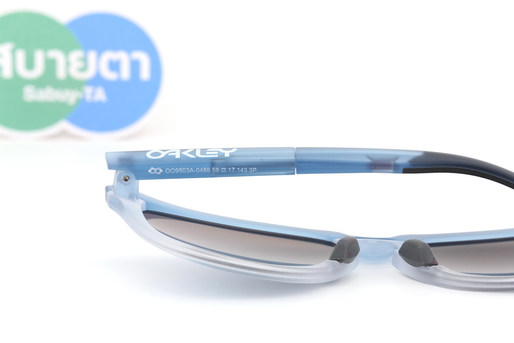 Oakley FROGSKINS RANGE XL A Matte Trans Stonewash/Prizm Deep Water Polarized SKU#OO9503A-04