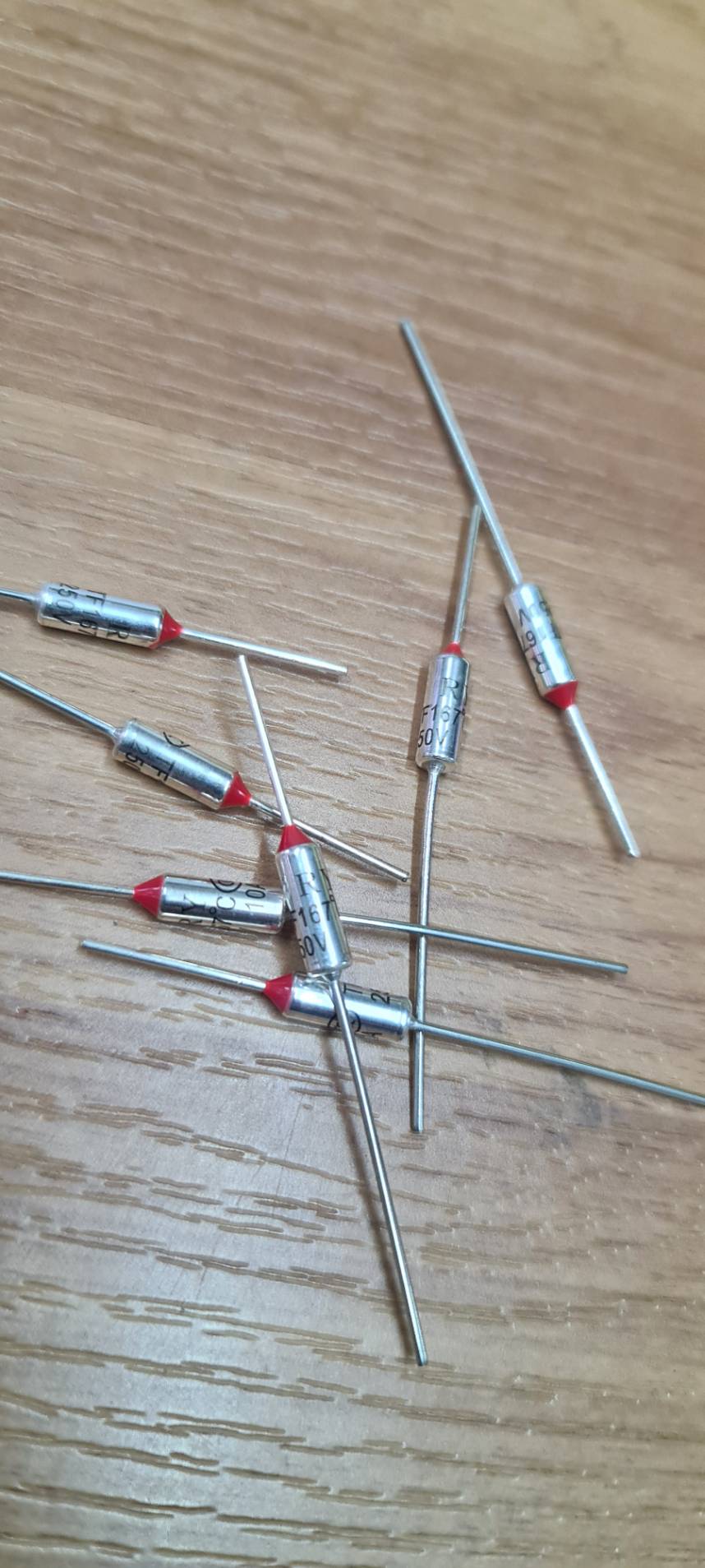 0000599 ฟิวส์ 167 องศา 10A 250 โวลต์ ใช้กับ หม้อหุงข้าว ไฟฟ้า (ของแท้)