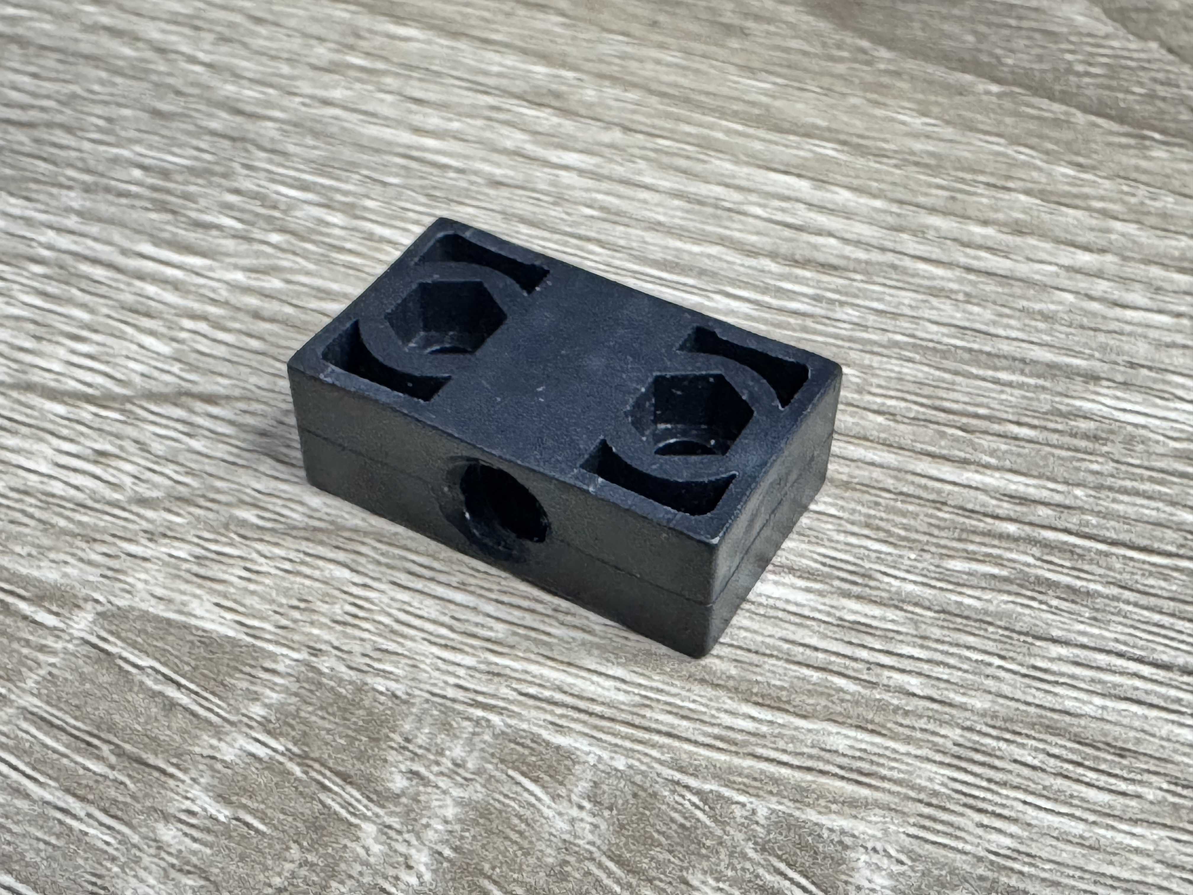 Fixed Block Anti Backlash POM Nut For T8 Trapezoidal Pitch 2 Lead 8