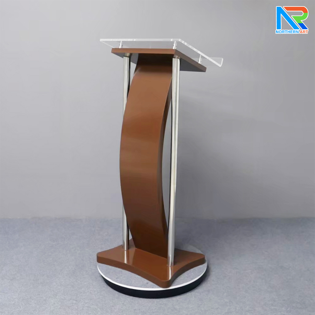 โพเดียมไม้ สีโอ๊ค ขนาด (W) 41 x (L) 50 x (H) 120 cm. พร้อมเสาสแตนเลสคู่ TOP เอียง อะคริลิคใส ติดหมุด