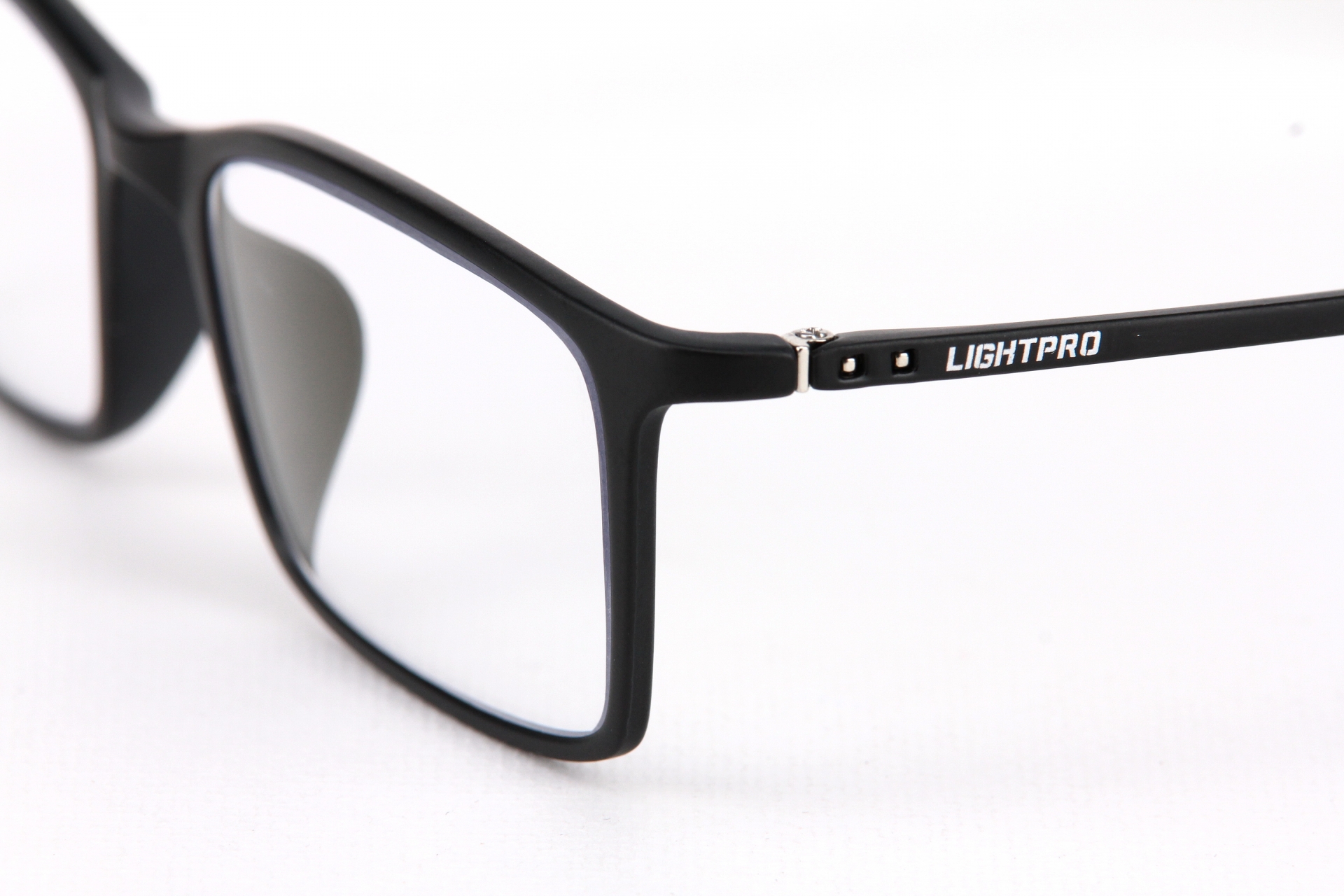 LIGHTPRO LP802 Matte Black