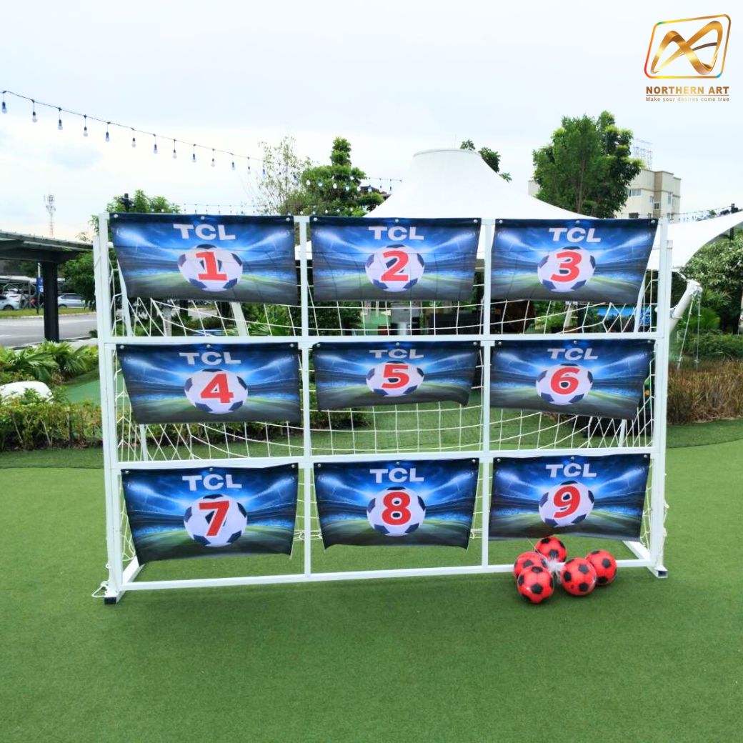 เข่าเกมส์ฟุตบอล เกมส์เตะบอล เกมส์FOOTBALL ขนาด (W)3 x (H)2 ม.โครงเหล็กสีขาว ถอดประกอบได้ พร้อมป้าย9 ช่อง