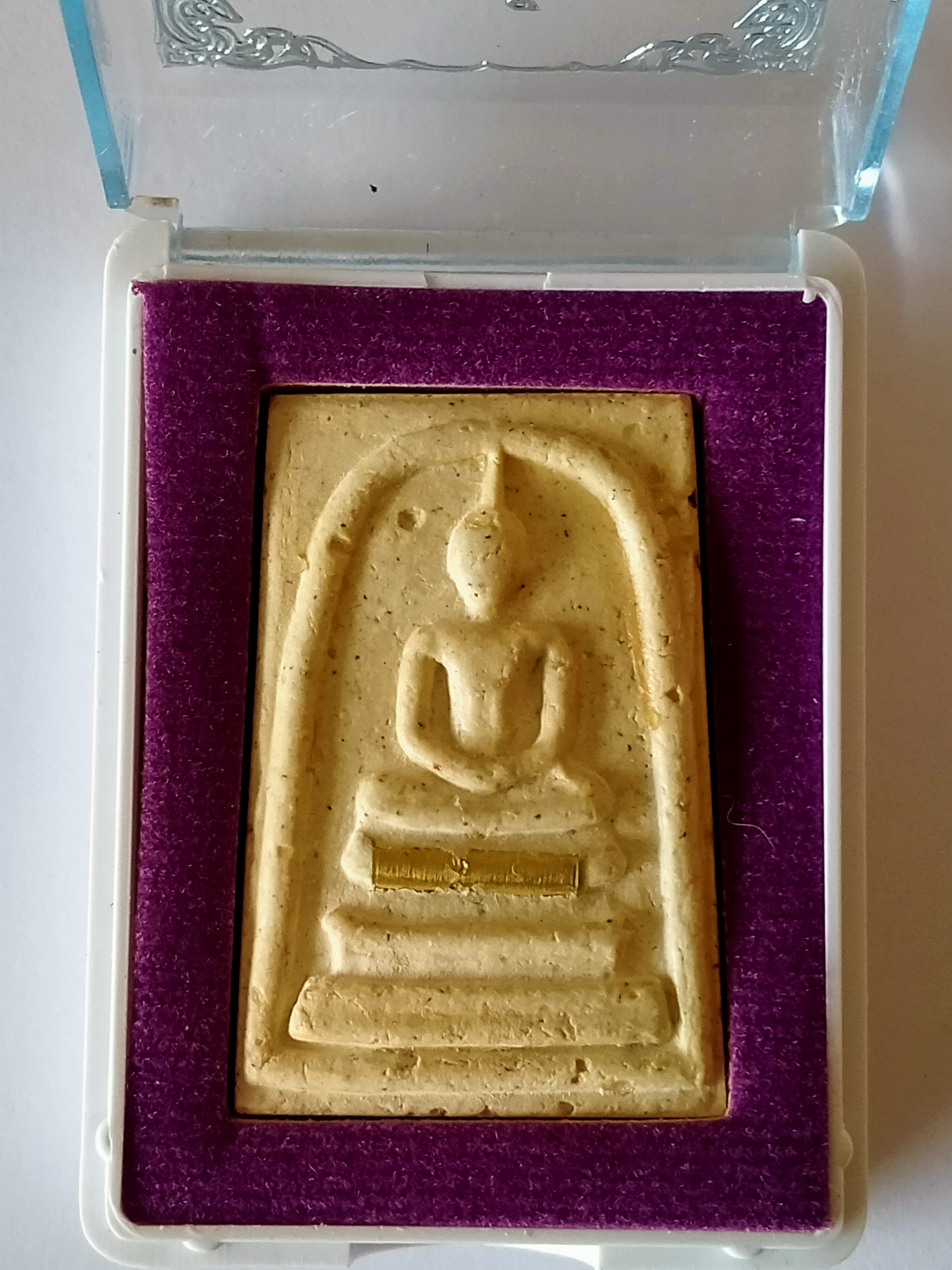 พระสมเด็จนะฤาชา ฝังตะกรุดทองเหลือง วัดบ้านห้วยน้ำขาว