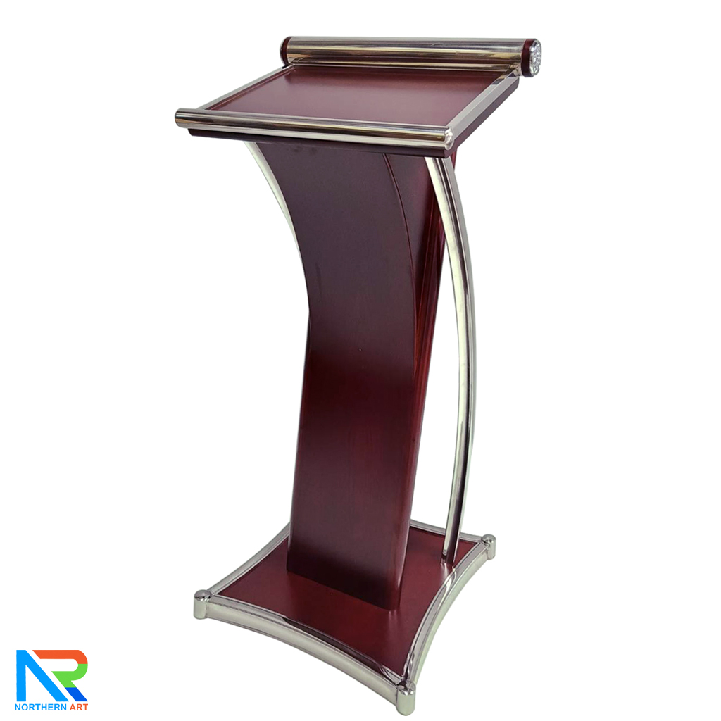 โพเดียมไม้ สีโอ๊ค ขนาด (W)50 x (L)40 x (H)117 cm. ตกแต่งเสาโค้งสแตนเลส ด้านข้าง Top และฐาน หุ้มสแตนเลส เกรด201