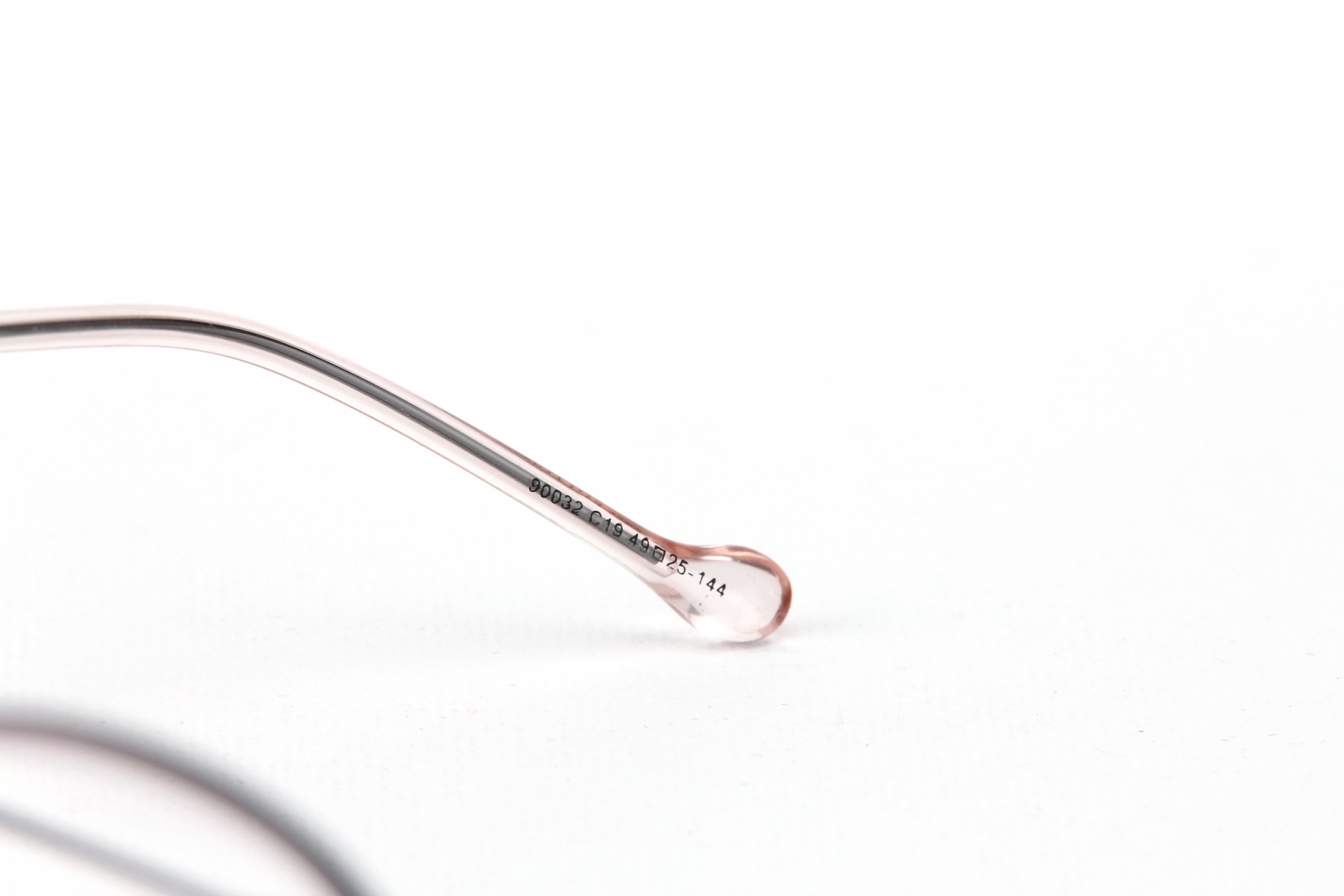 กรอบแว่นสายตา Weekend 90032 C19 Purple