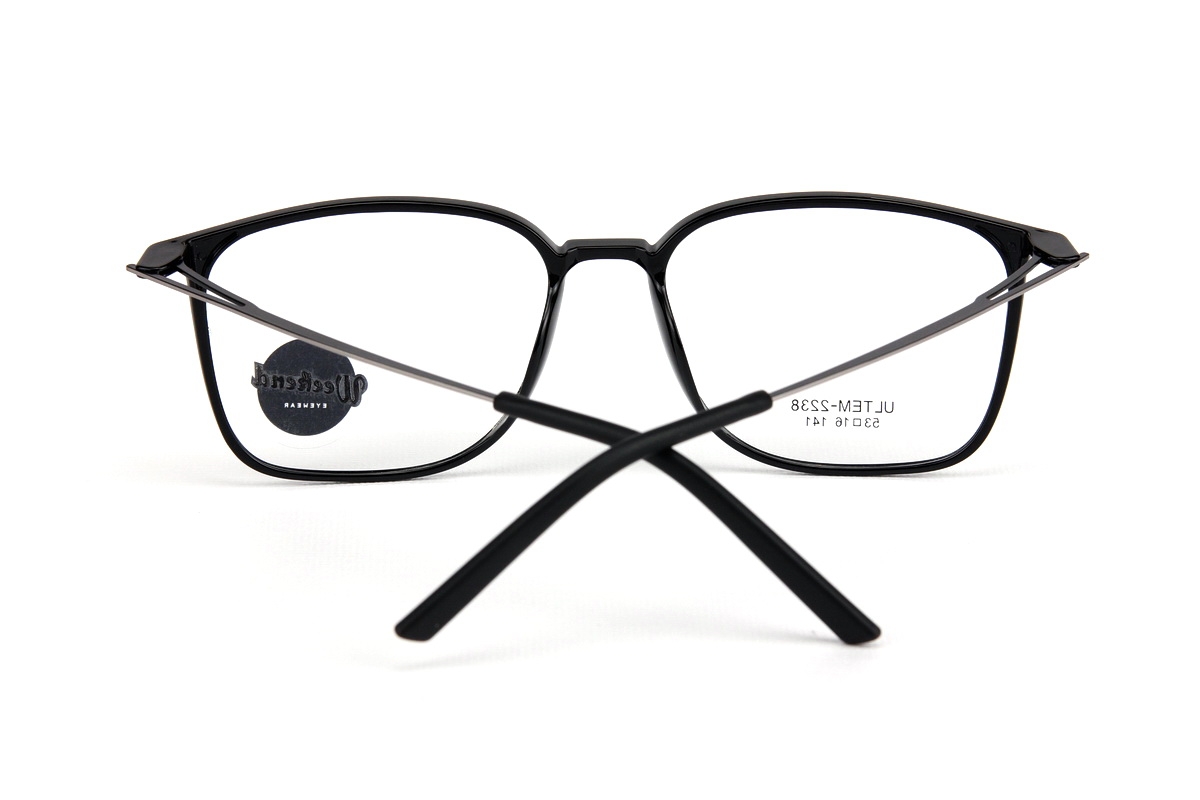 กรอบแว่นสายตา Weekend 2238 C2 Black