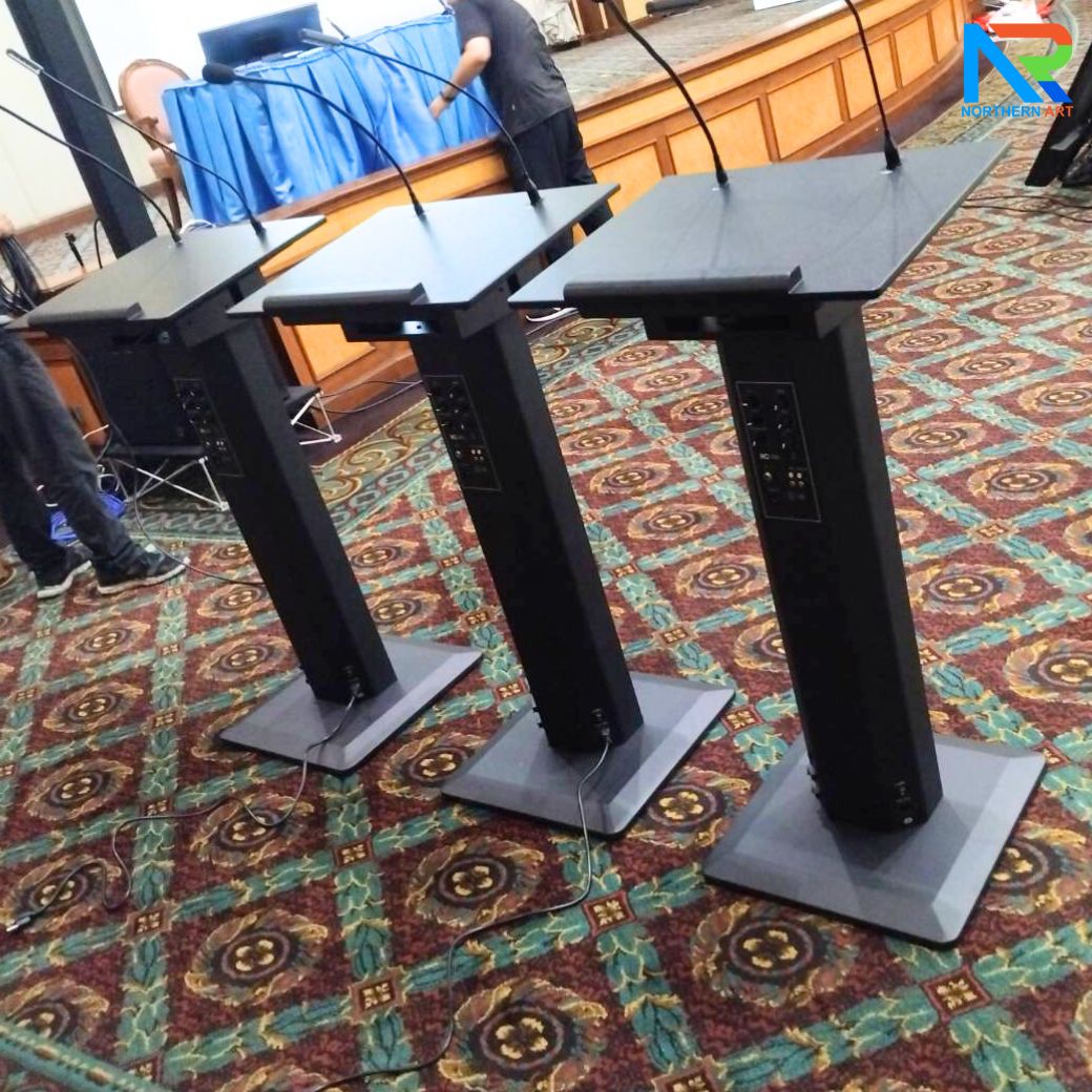 โพเดียมพร้อมไมค์ MI-01 ขนาด (W)58 X (L)38 X (H)110 cm. พร้อมไมค์ก้าน1ชุดพร้อมโคมไฟส่องสว่าง มีลำโพงในตัว