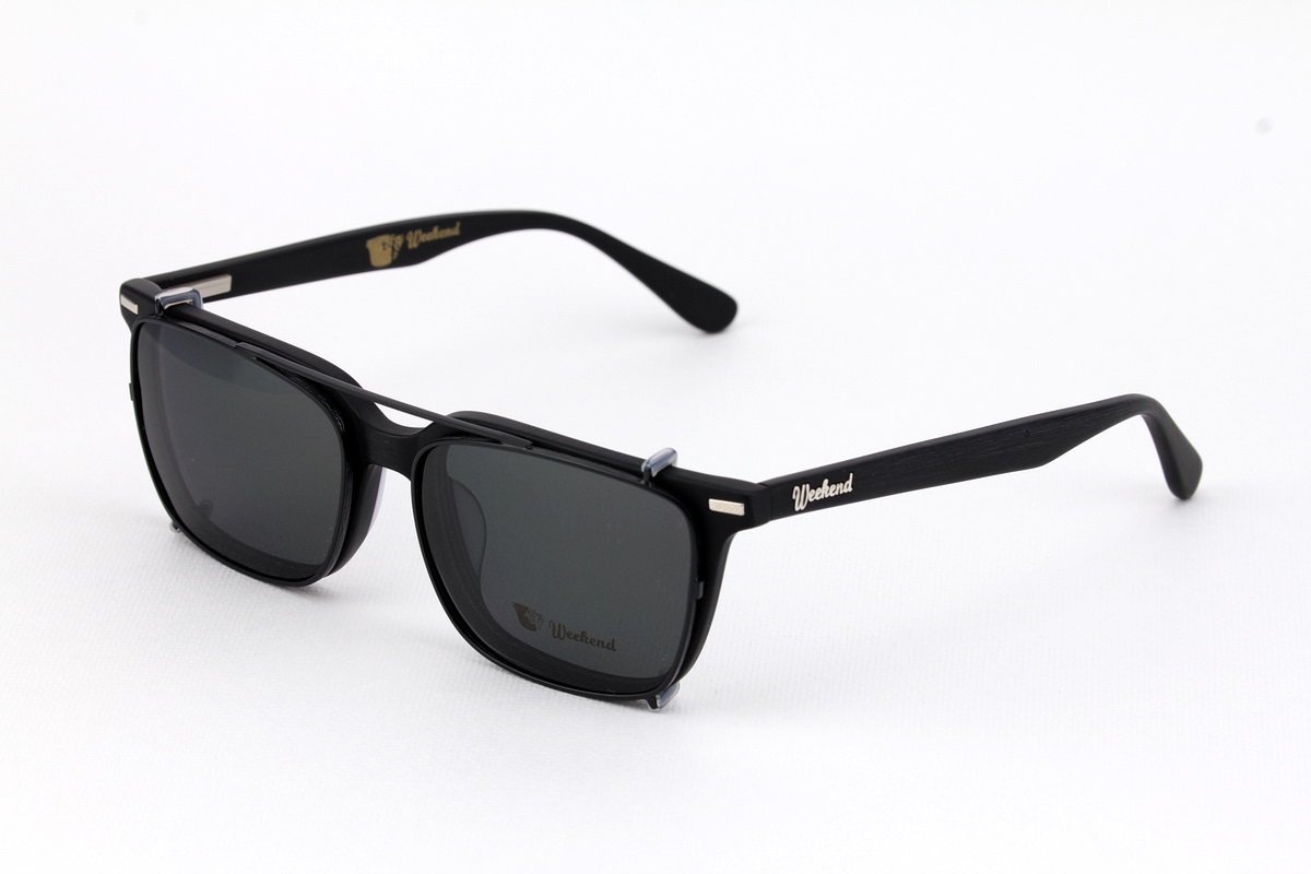 กรอบแว่นสายตาพร้อมคลิปกันแดด Weekend Cannes Matte Black