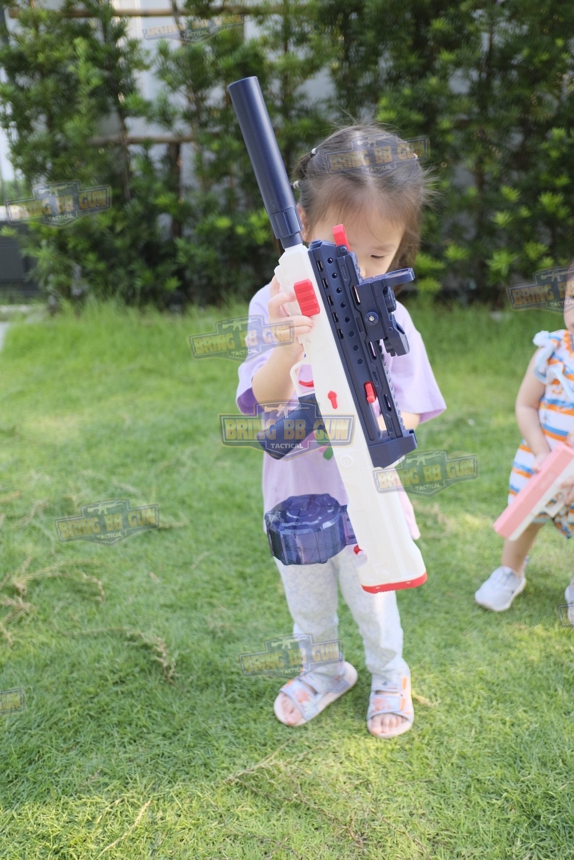 ปืนฉีดน้ำไฟฟ้า รุ่น QBZ (Type 95) (ปืนฉีดน้ำของเล่น) (ปืนฉีดน้ำอัตโนมัติ) (ยิงได้ต่อเนื่อง)