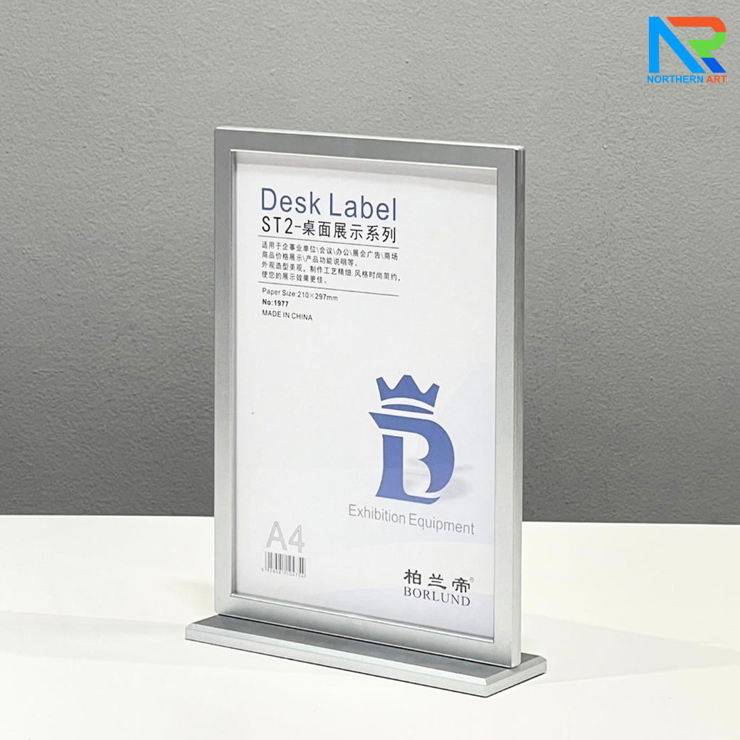 ป้ายตั้งโต๊ะ รุ่น F กรอบเฟรม สีทองและสีเงิน ขนาด A4 ฐานพลาสติก โชว์งานพิมพ์ได้ 2 หน้า ถอดประกอบได้