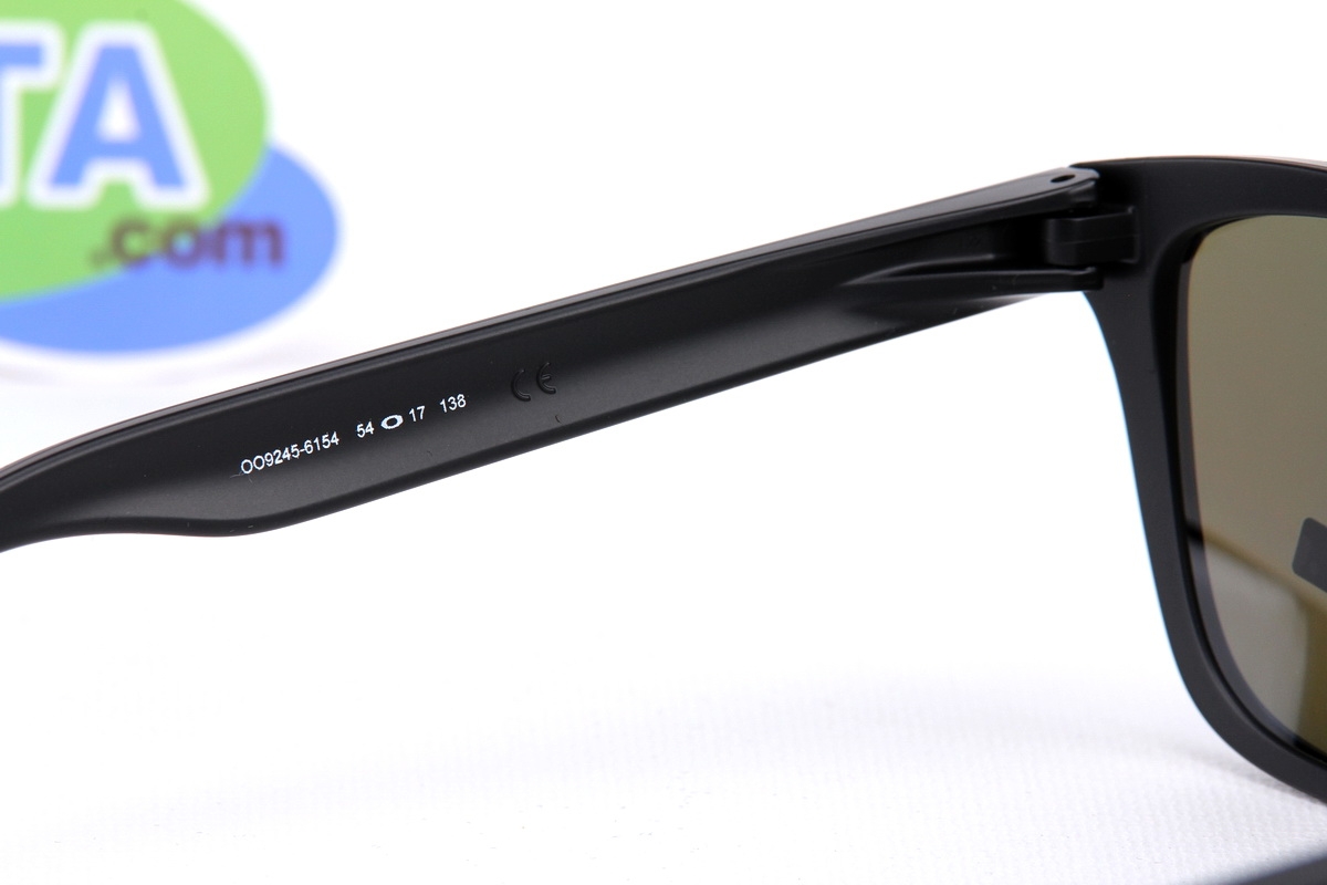 Oakley Frogskins Matte Black/Prizm Sapphire Iridium SKU#OO9245-61