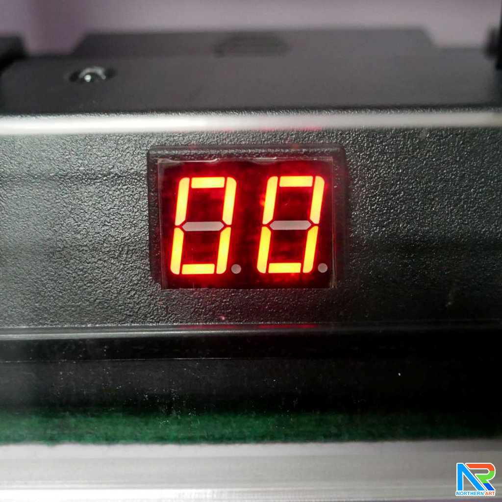 เช่าเกมส์ยิงเป้านิ่ง ตั้งโต๊ะ ขนาด (W)40 x (D)40 x (H)90 cm. พร้อมเป้านิ่ง 4 แผ่น 3 ชุด และปืนกระสุนโฟม 1 กระบอก