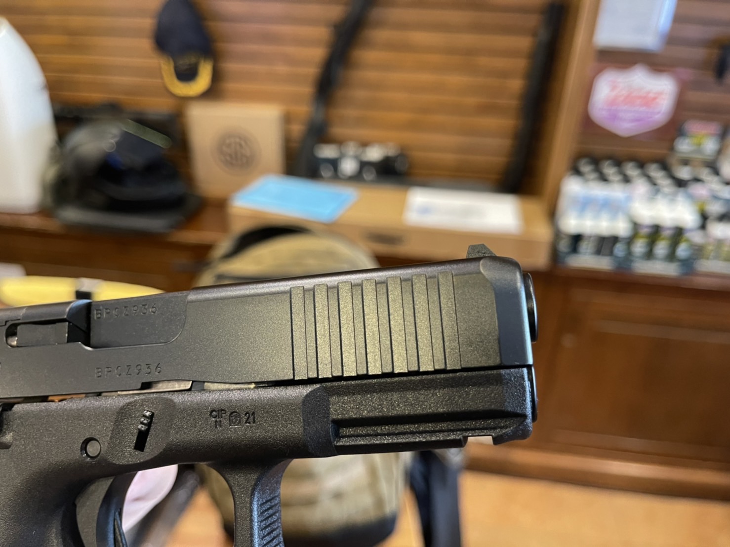 Glock 19 Gen5 AUSTRIA 9MM สวัสดิการกรมการปกครอง (ไม่ได้แจกฟรี ไม่กดสั่งเล่น ต้องติดต่อร้านเข้ามาก่อนครับ)