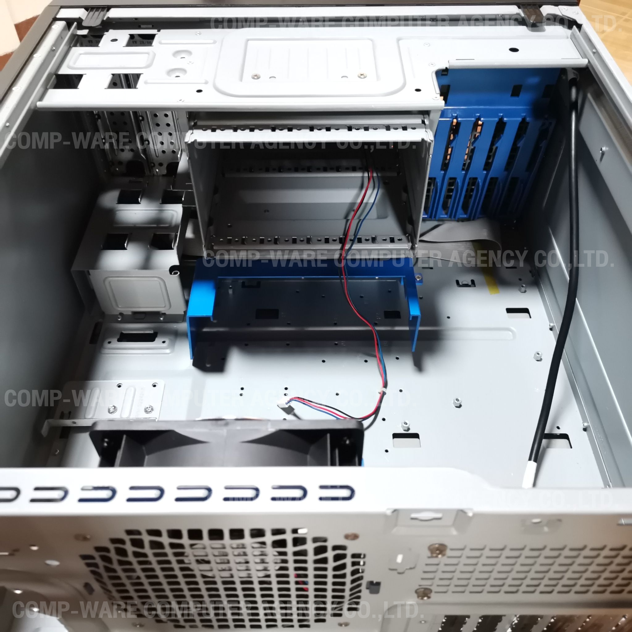 Intel Entry Server Chassis SC5275E Tower/Rack Case 6U (No PSU) ตัวโชว์ มีตำหนิ ไม่มีกล่อง ไม่รับประกัน