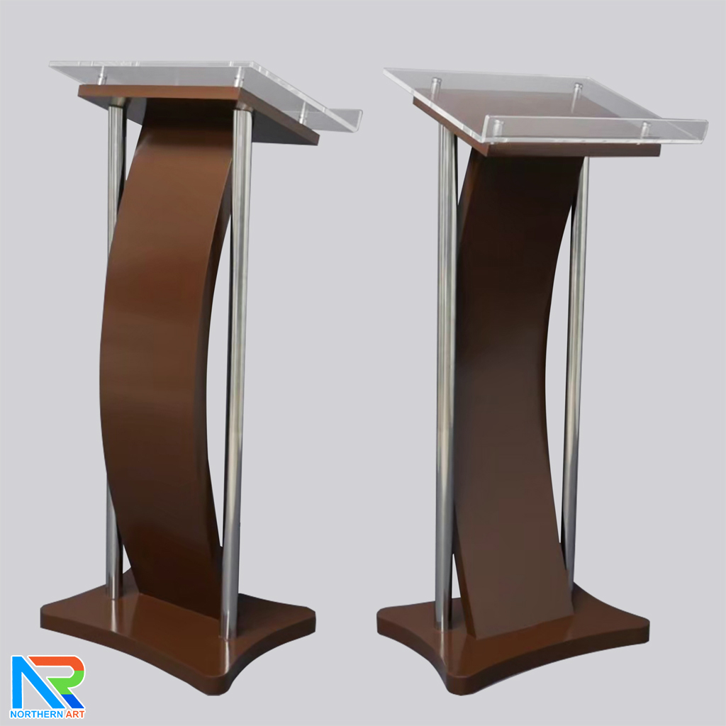 โพเดียมไม้ สีโอ๊ค ขนาด (W) 41 x (L) 50 x (H) 120 cm. พร้อมเสาสแตนเลสคู่ TOP เอียง อะคริลิคใส ติดหมุด