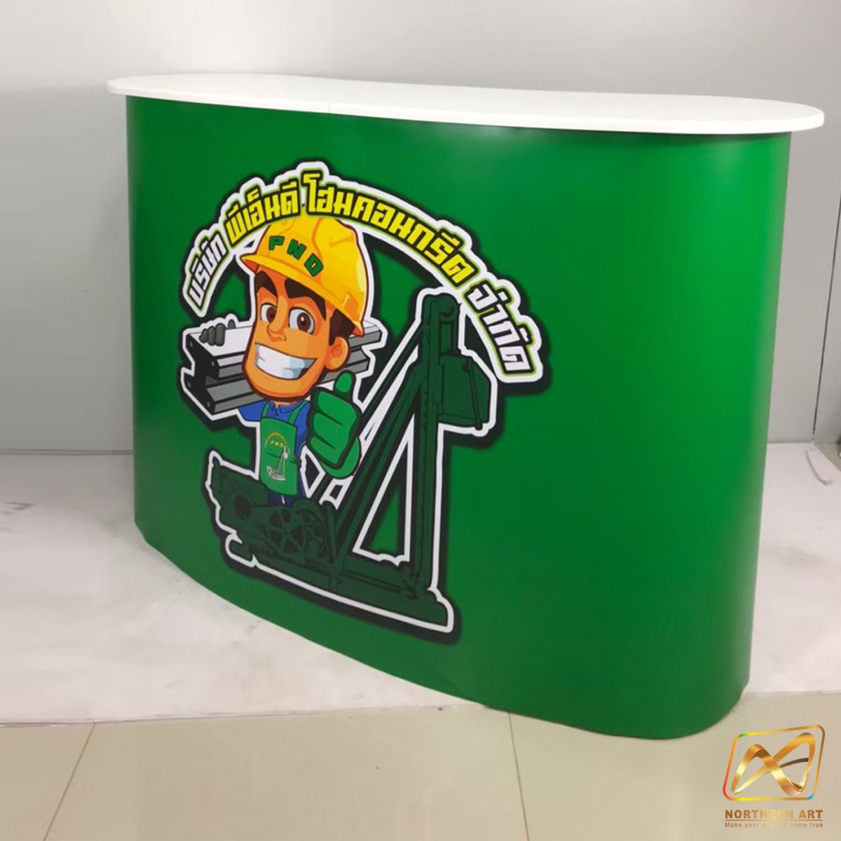 เคาน์เตอร์สำเร็จรูป รุ่นโค้ง TOPสีขาว มีช้นวาง ขนาด (W)133 x (D)39 x (H) 90 cm.โครงอะลูมิเนียม พับเก็บได้ เคลื่อนย้ายสะดวก