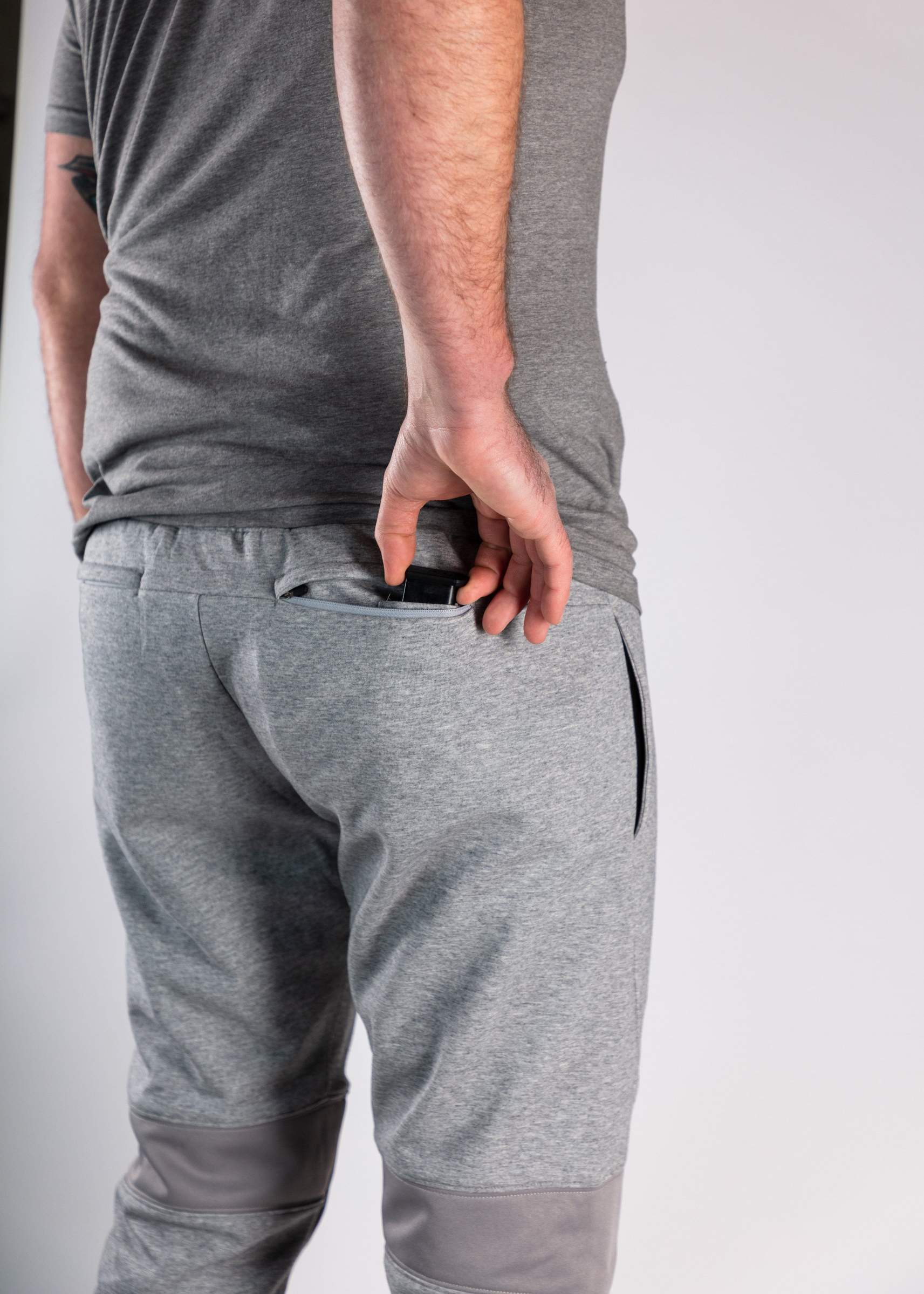 กางเกง arrowhead tactical apparel รุ่น Joggers MK II สี Carbon ไซส์ M